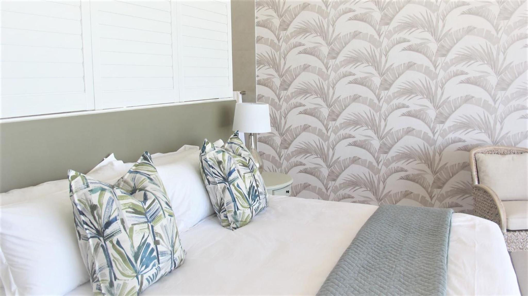 Deluxe Double Room with Balcony and Sea View photo 2