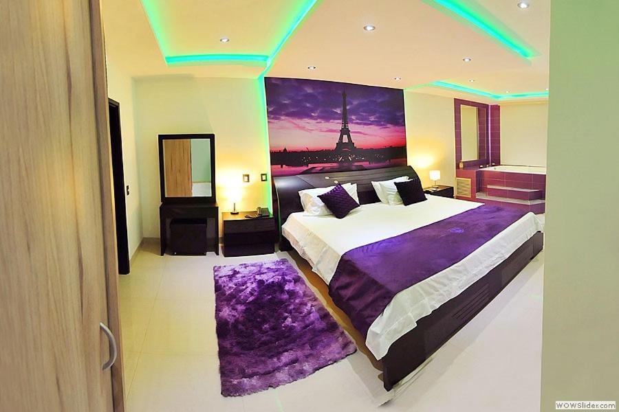 Deluxe Suite photo 1