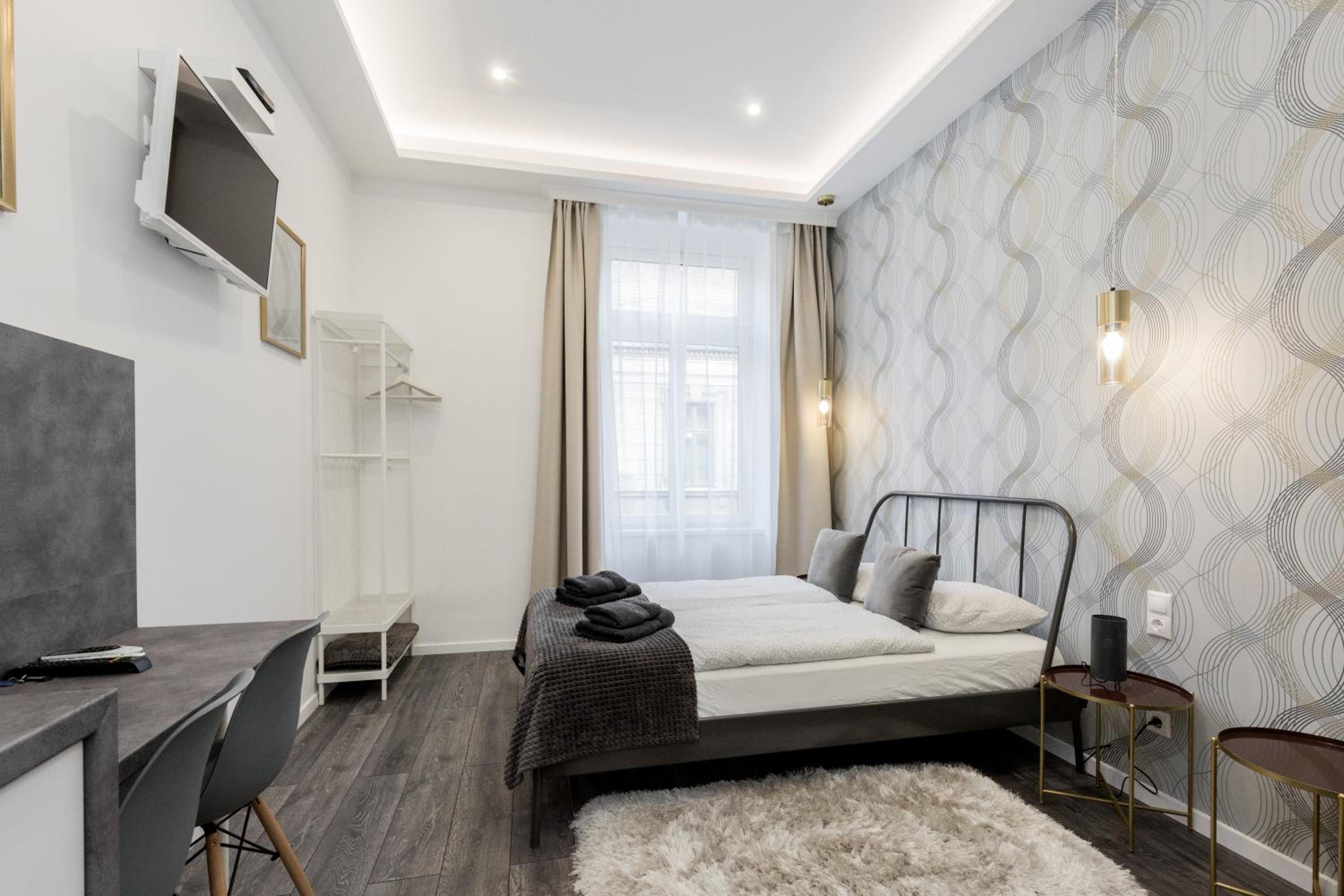 Deluxe Apartment - Photo 6