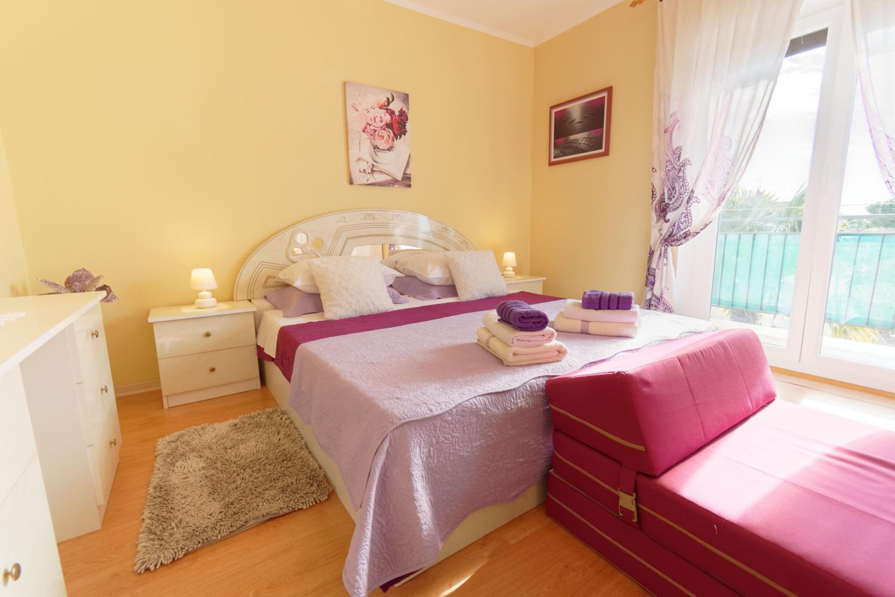 One Bedroom Apartment with Sea View - Photo 16