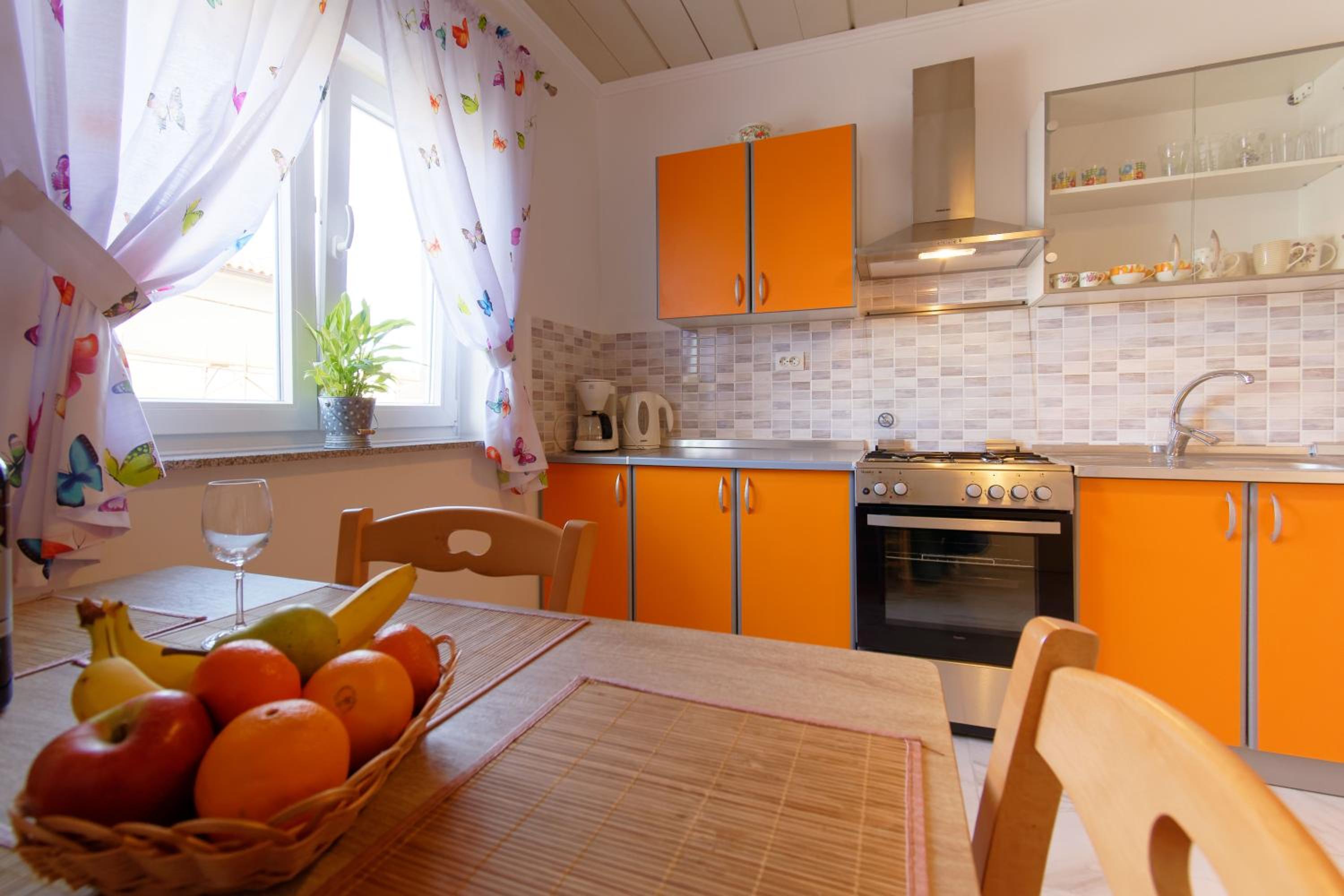 One Bedroom Apartment with Sea View - Photo 9