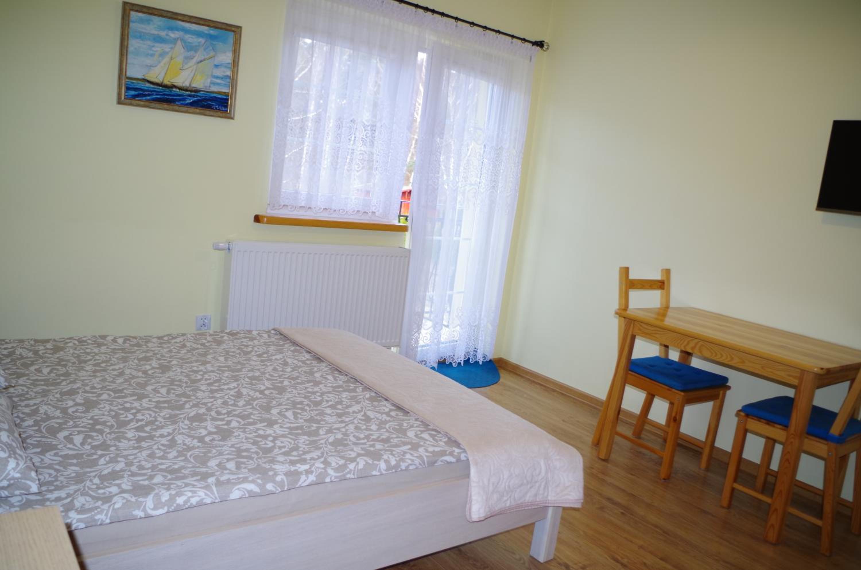 Large Double Room photo 1