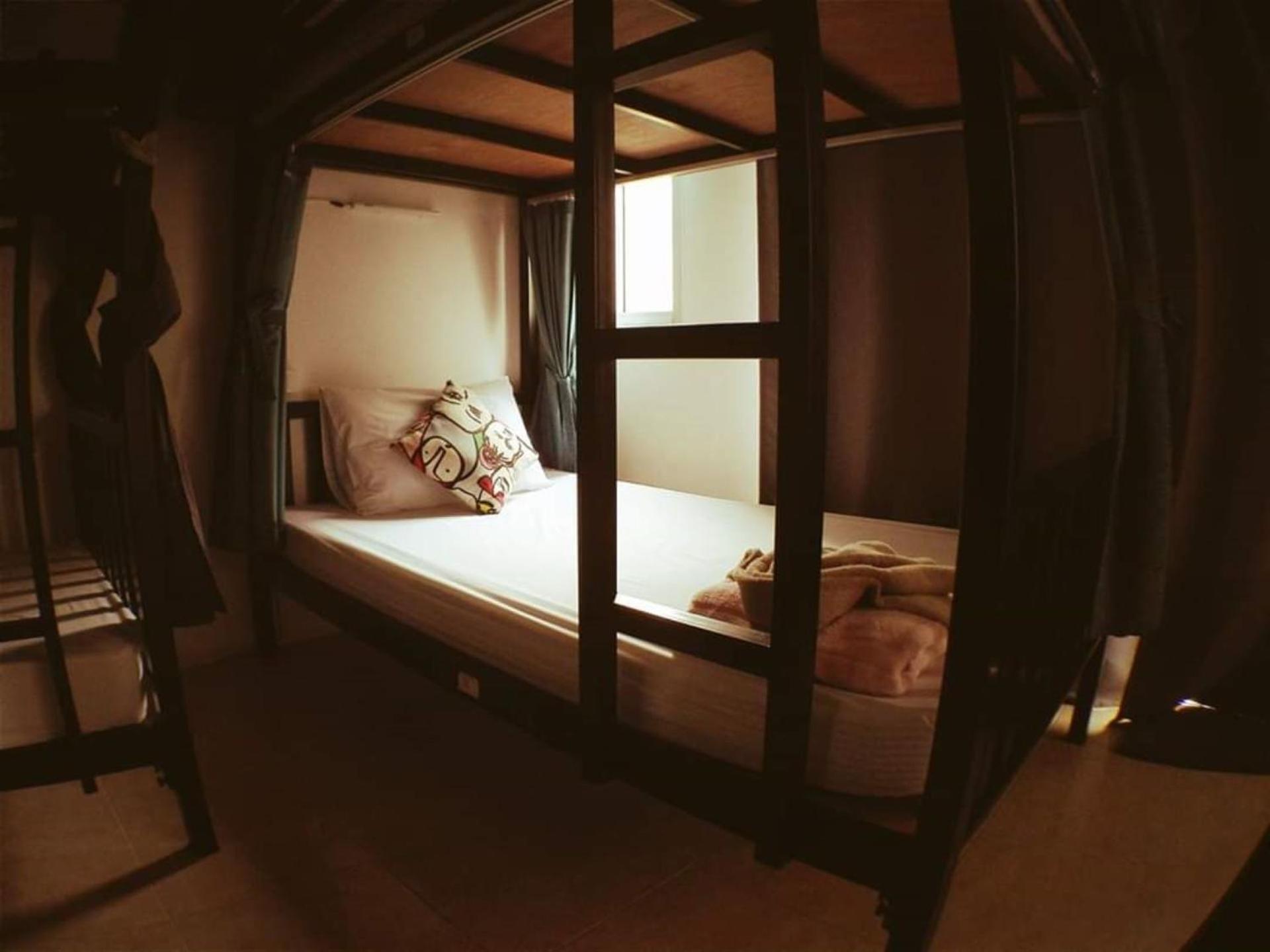 Bed in 10-Bed Mixed Dormitory Room photo 2