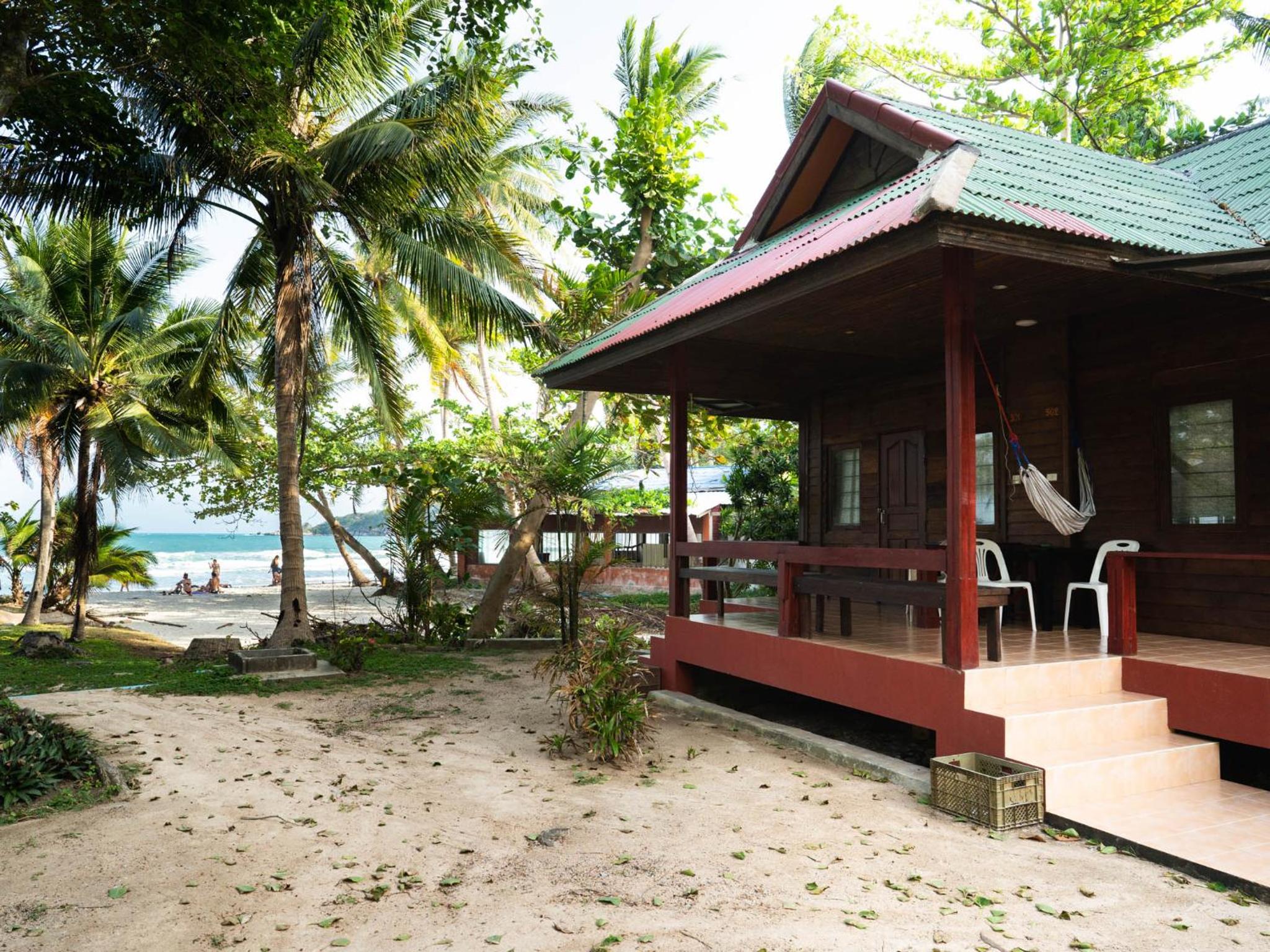 Bungalow with Sea View photo 2