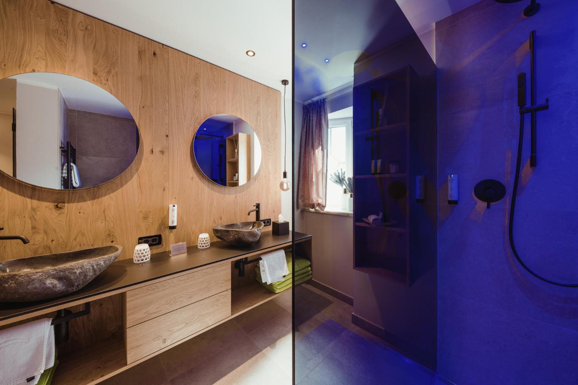 Junior Suite with Balcony - Annex photo 3