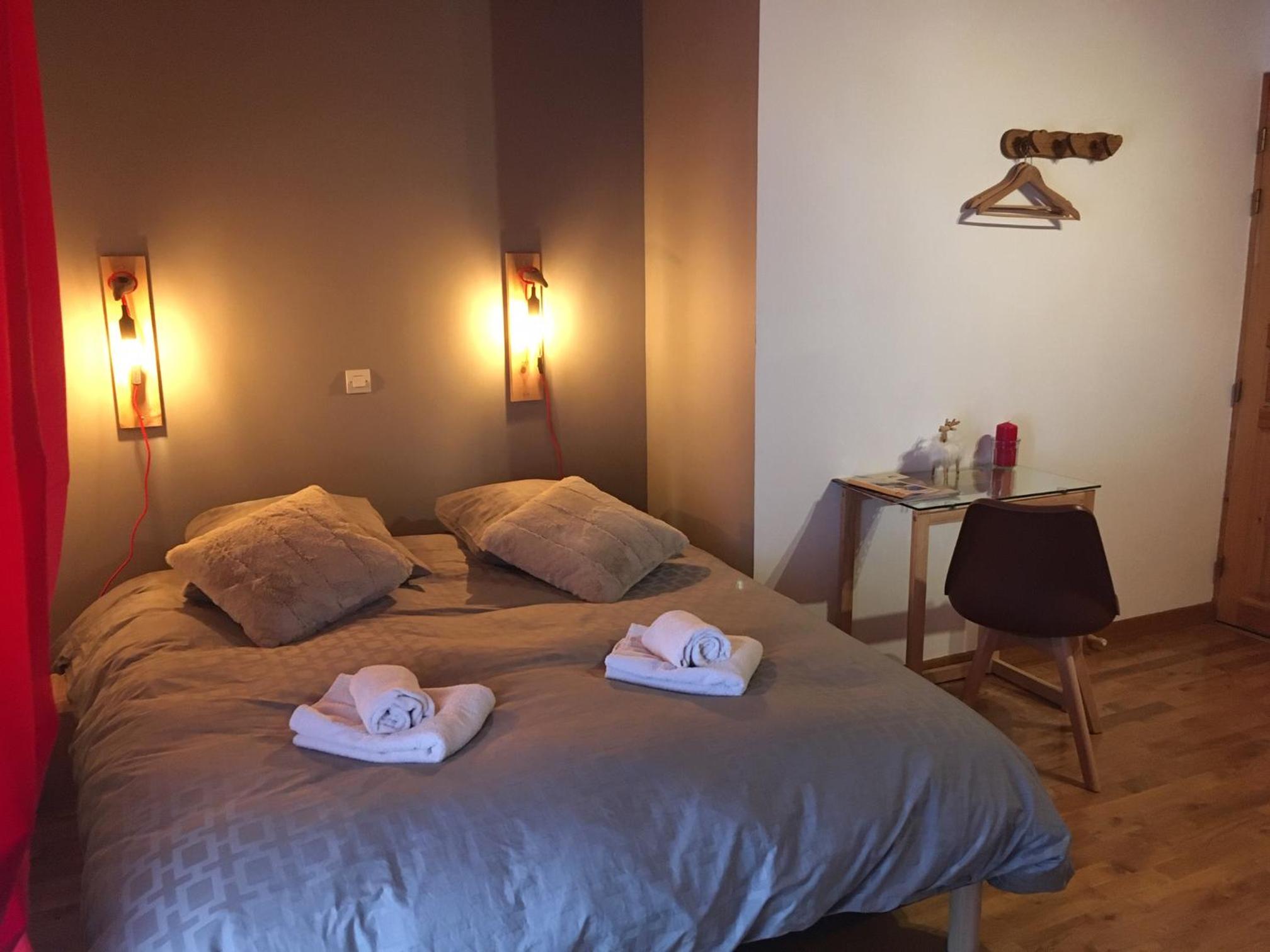 Deluxe Double Room - Photo 5