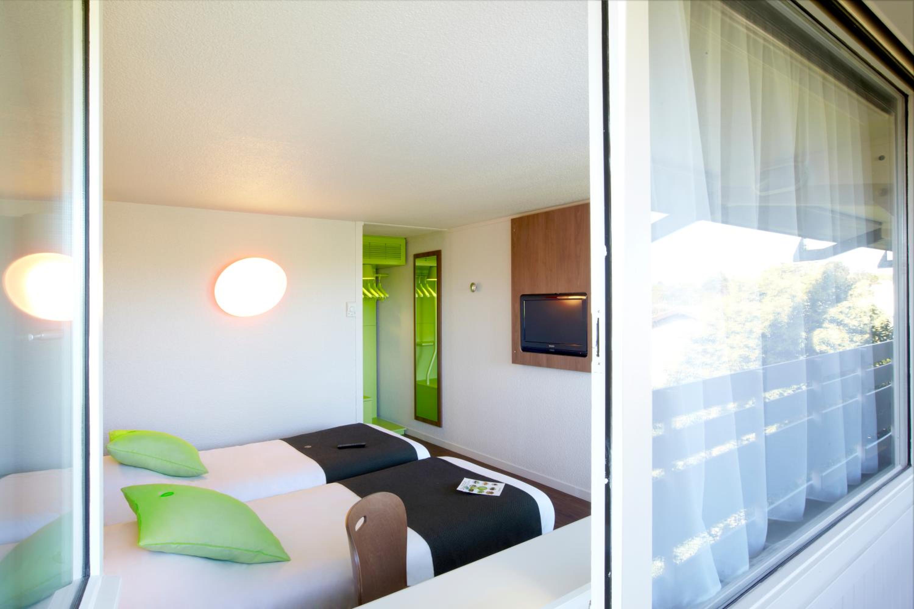 Standard Twin Room photo 1