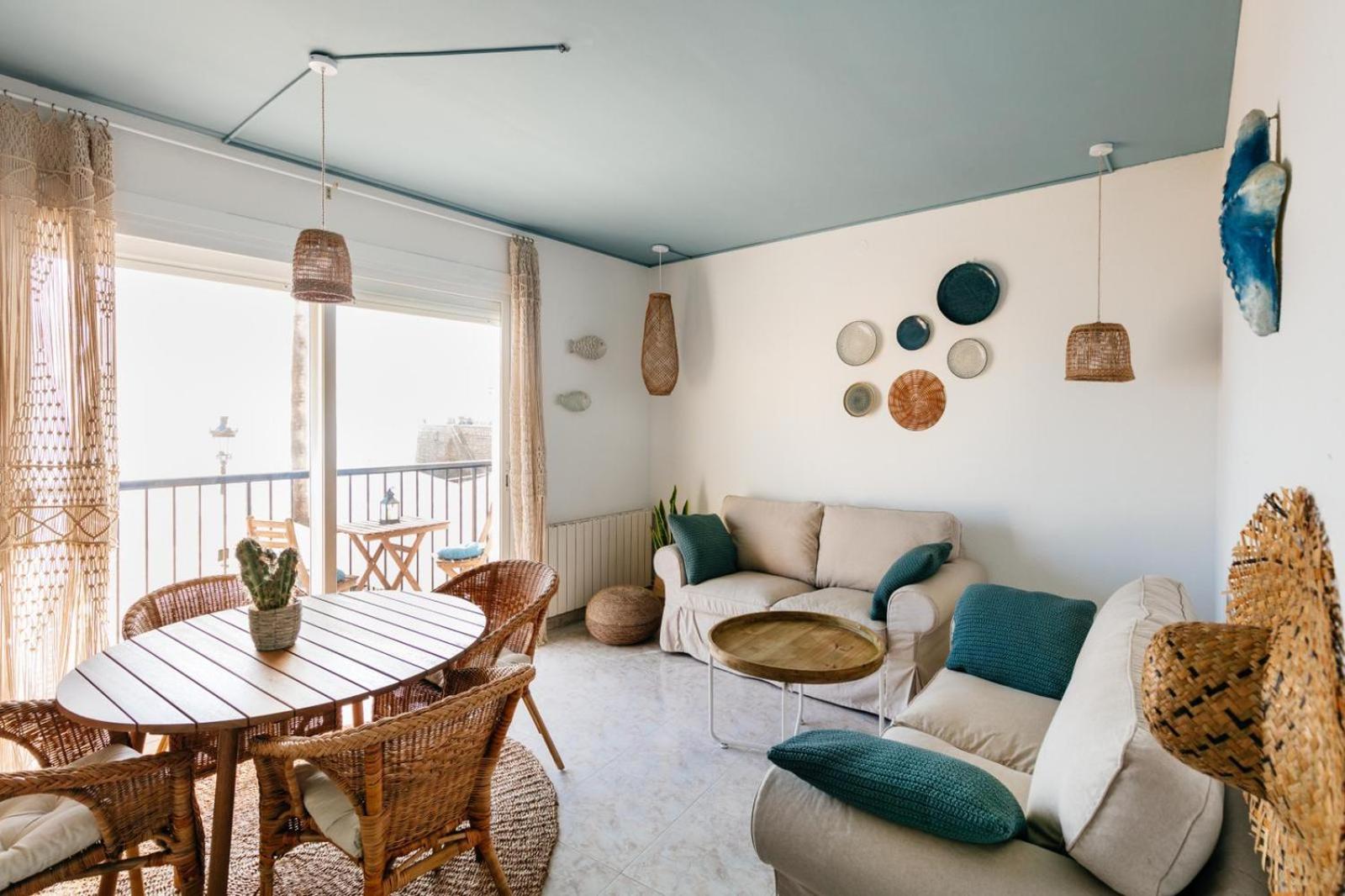 Apartment with Sea View - Photo 47