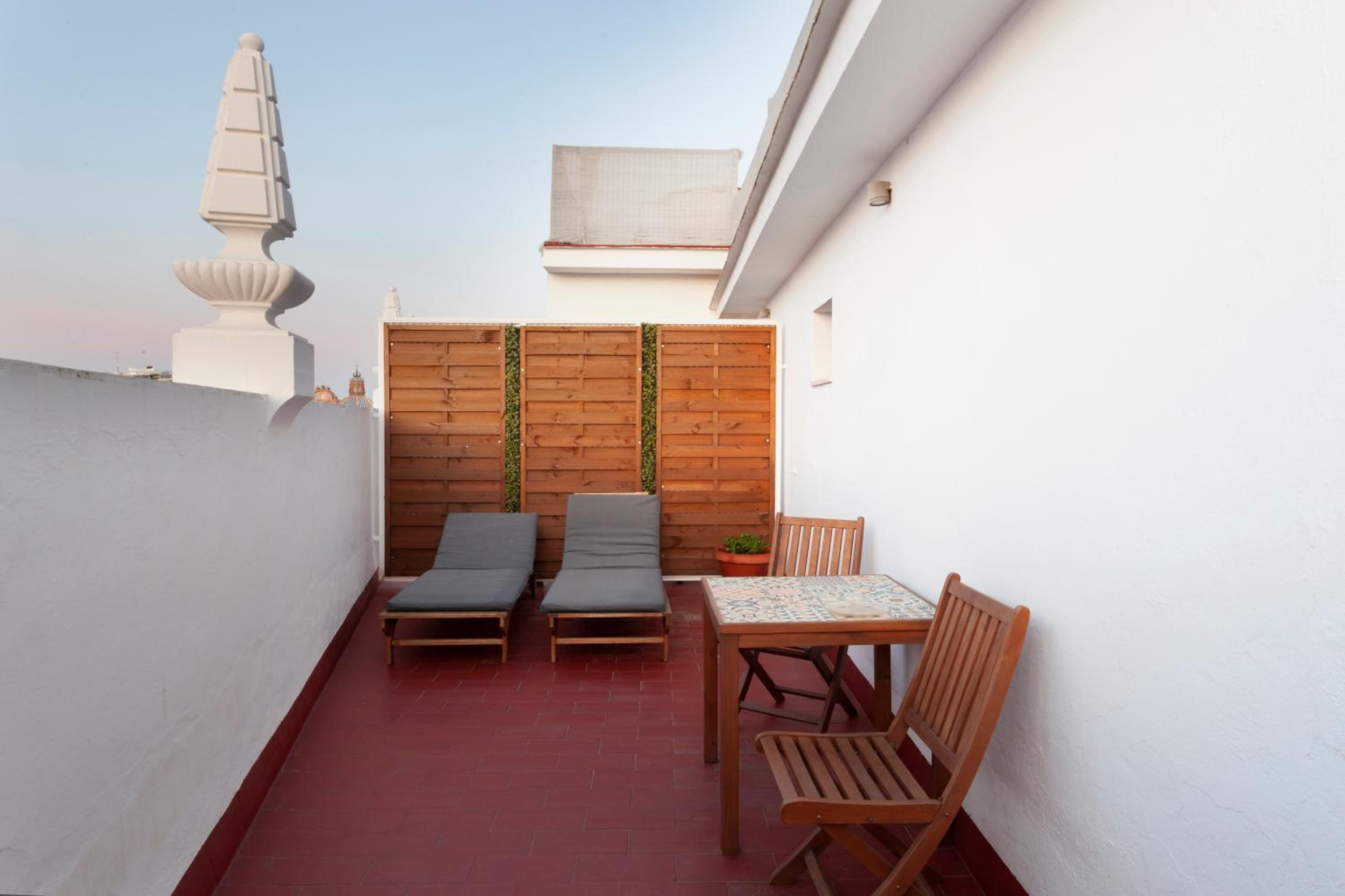 Double Room with Terrace - Photo 8