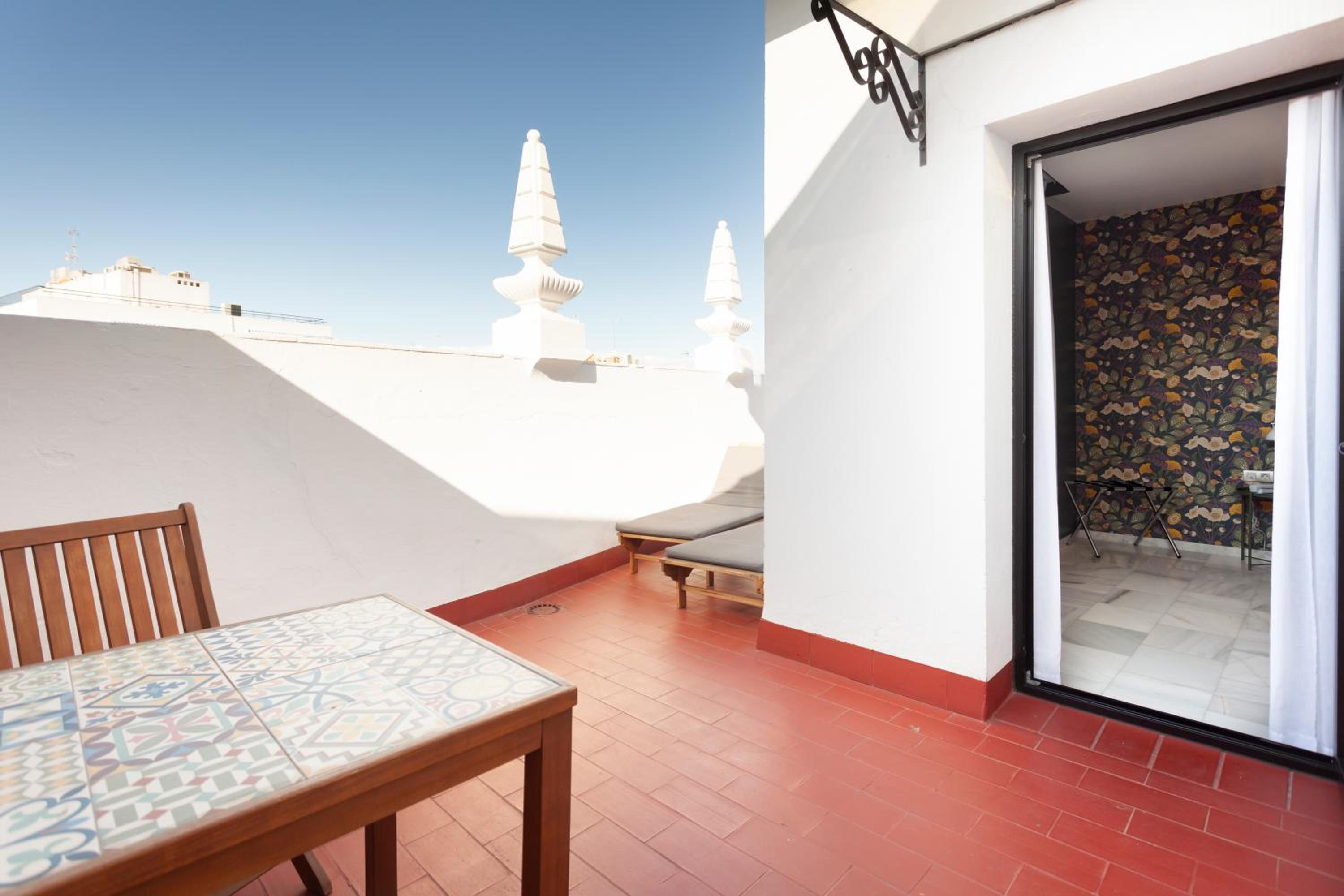 Double Room with Terrace - Photo 2