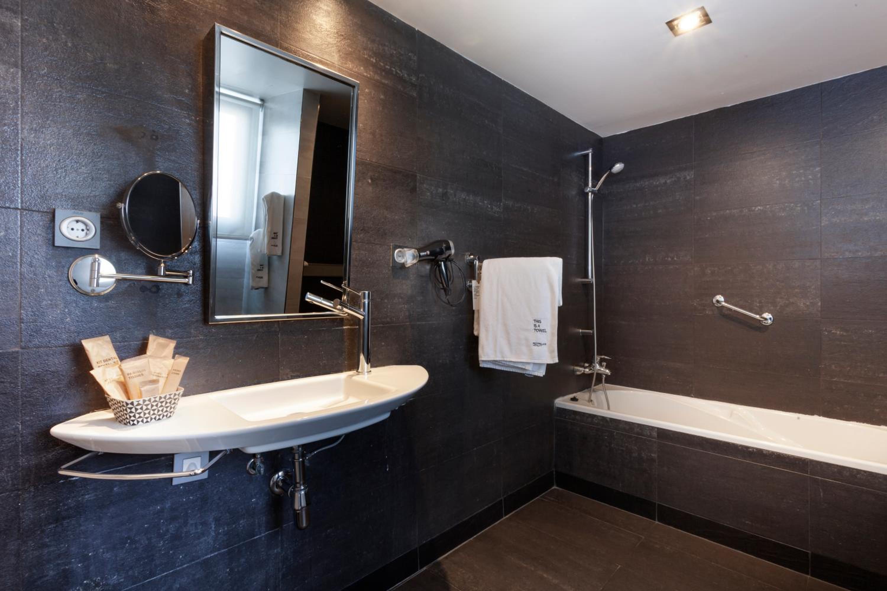 Double Room with Terrace - Photo 5