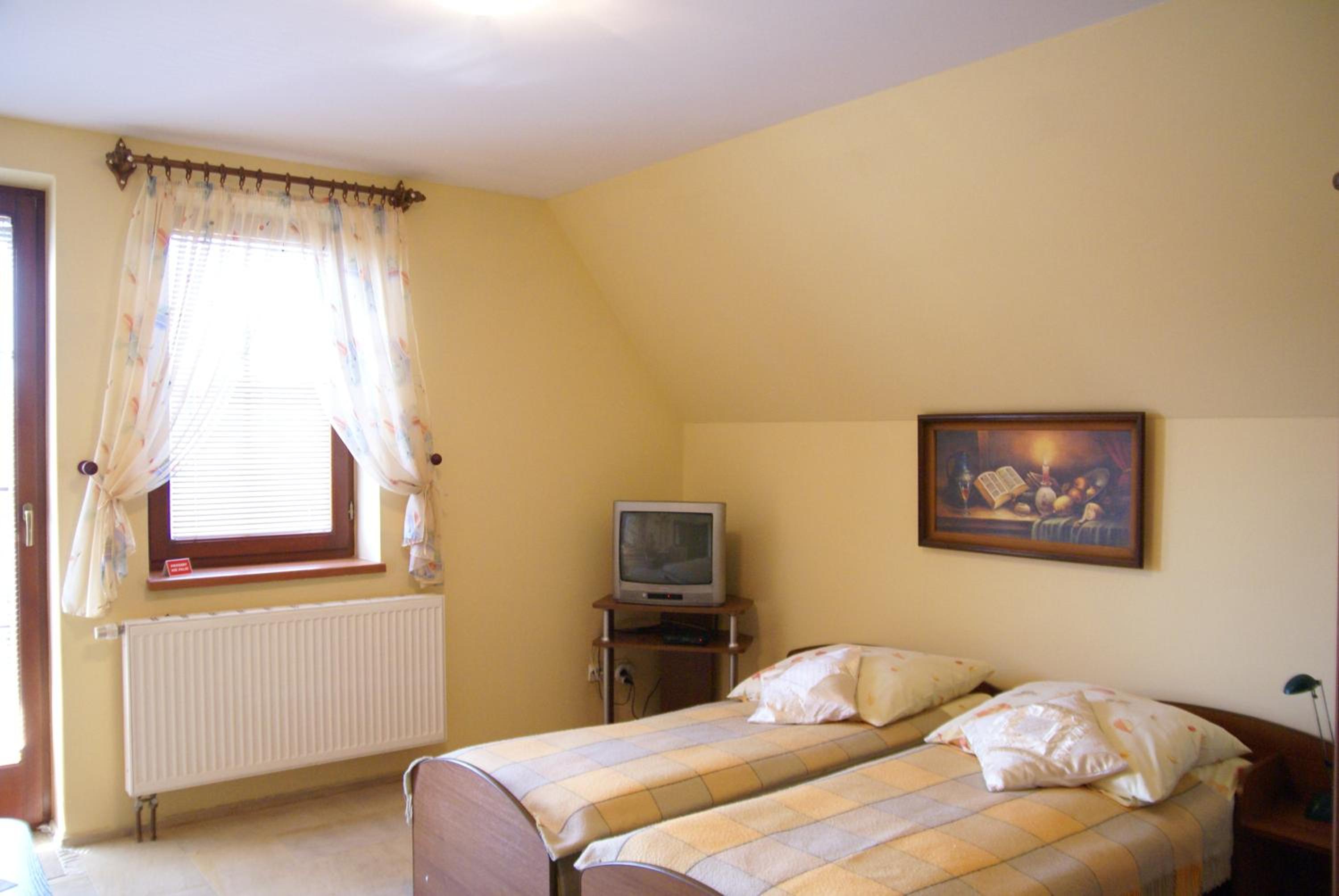 Triple Room - Photo 1
