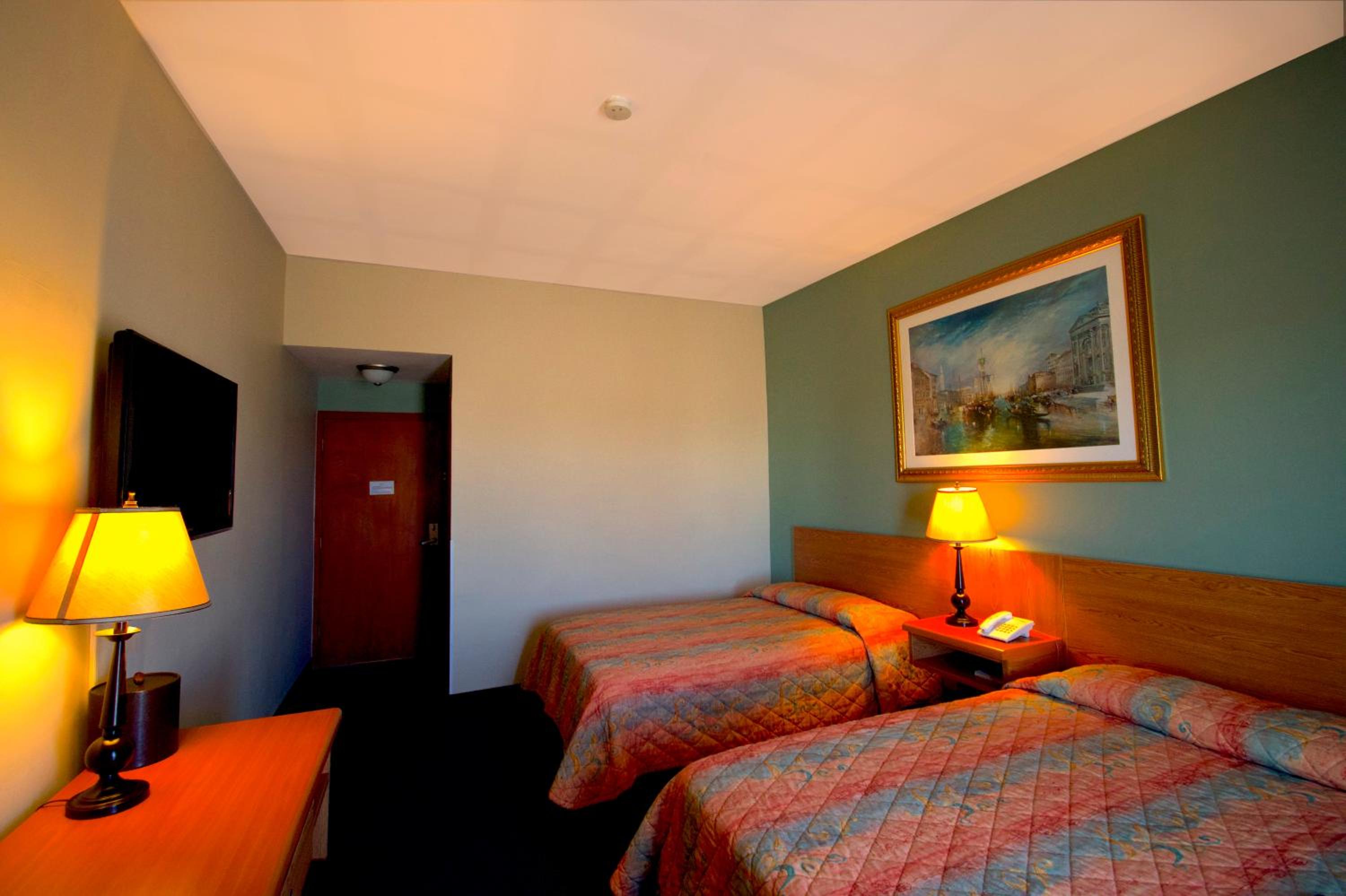Standard Double Room with Two Double Beds
