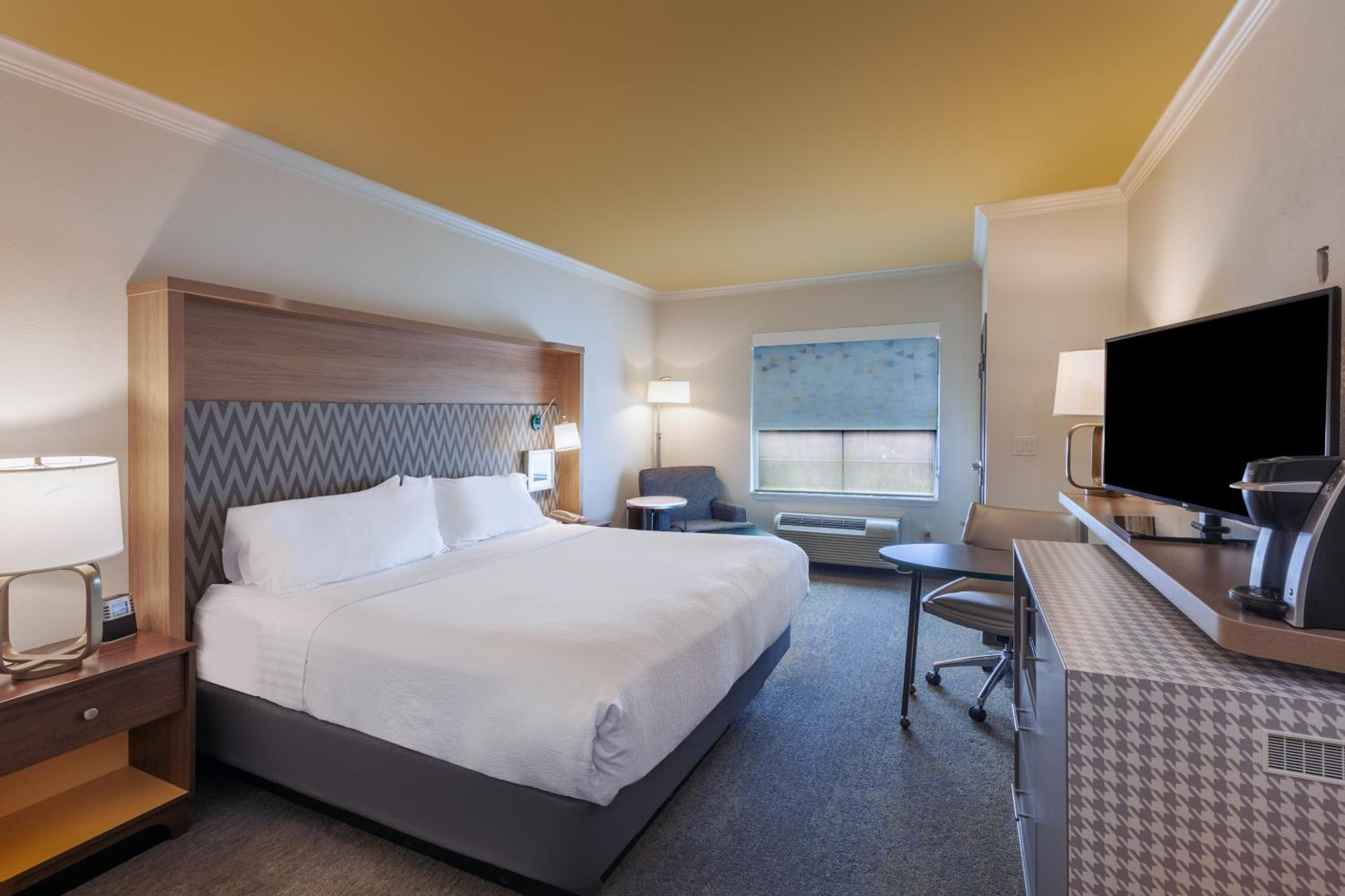 Standard Room - Photo 1