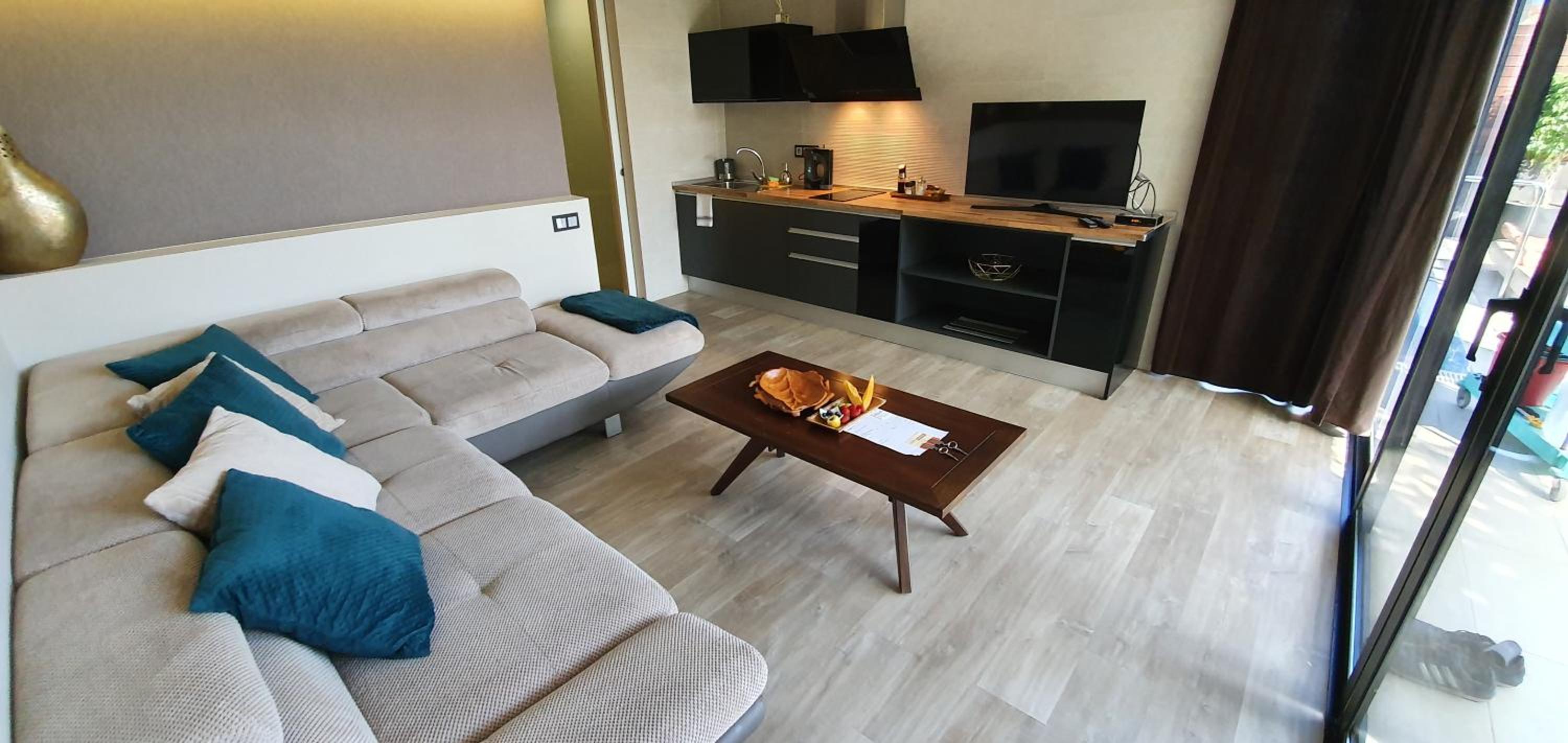 One-Bedroom Bungalow photo 3