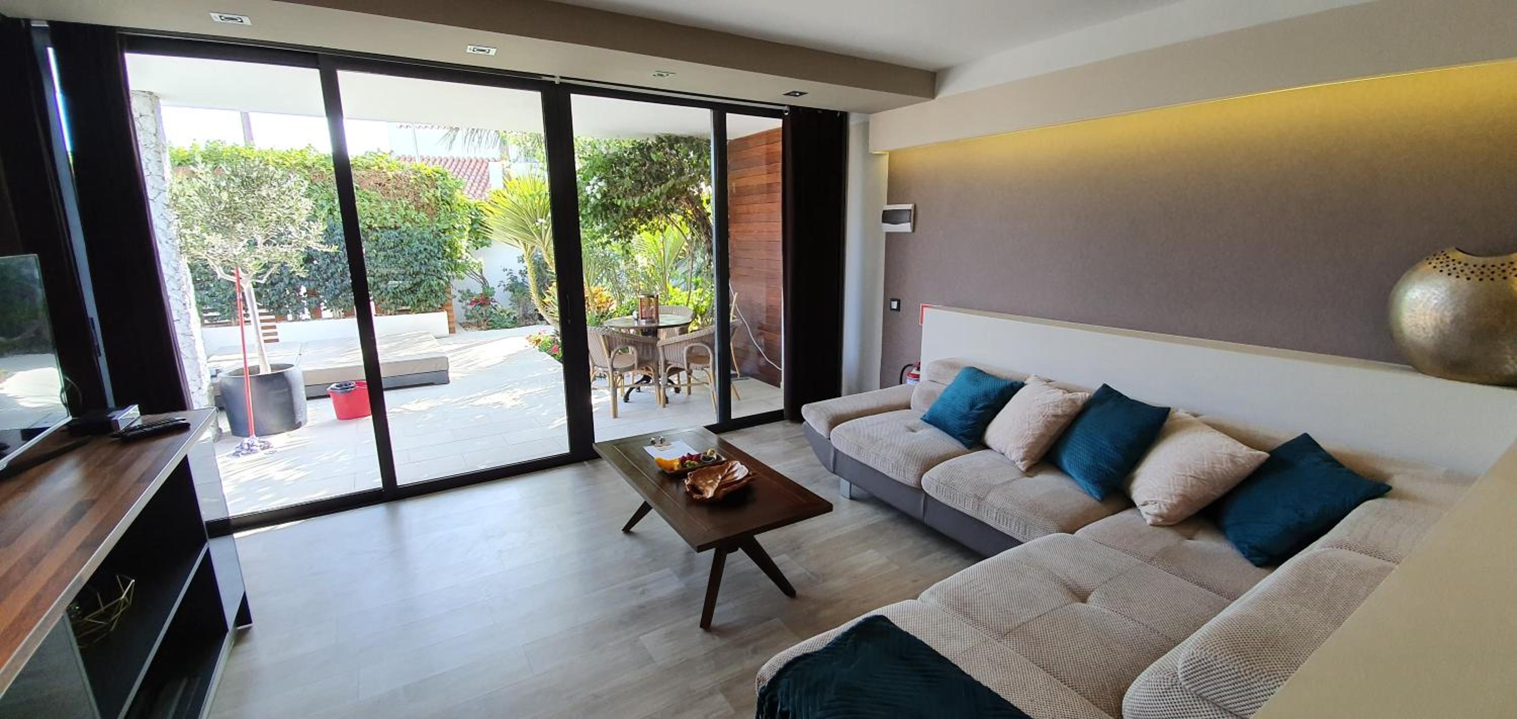 One-Bedroom Bungalow photo 3