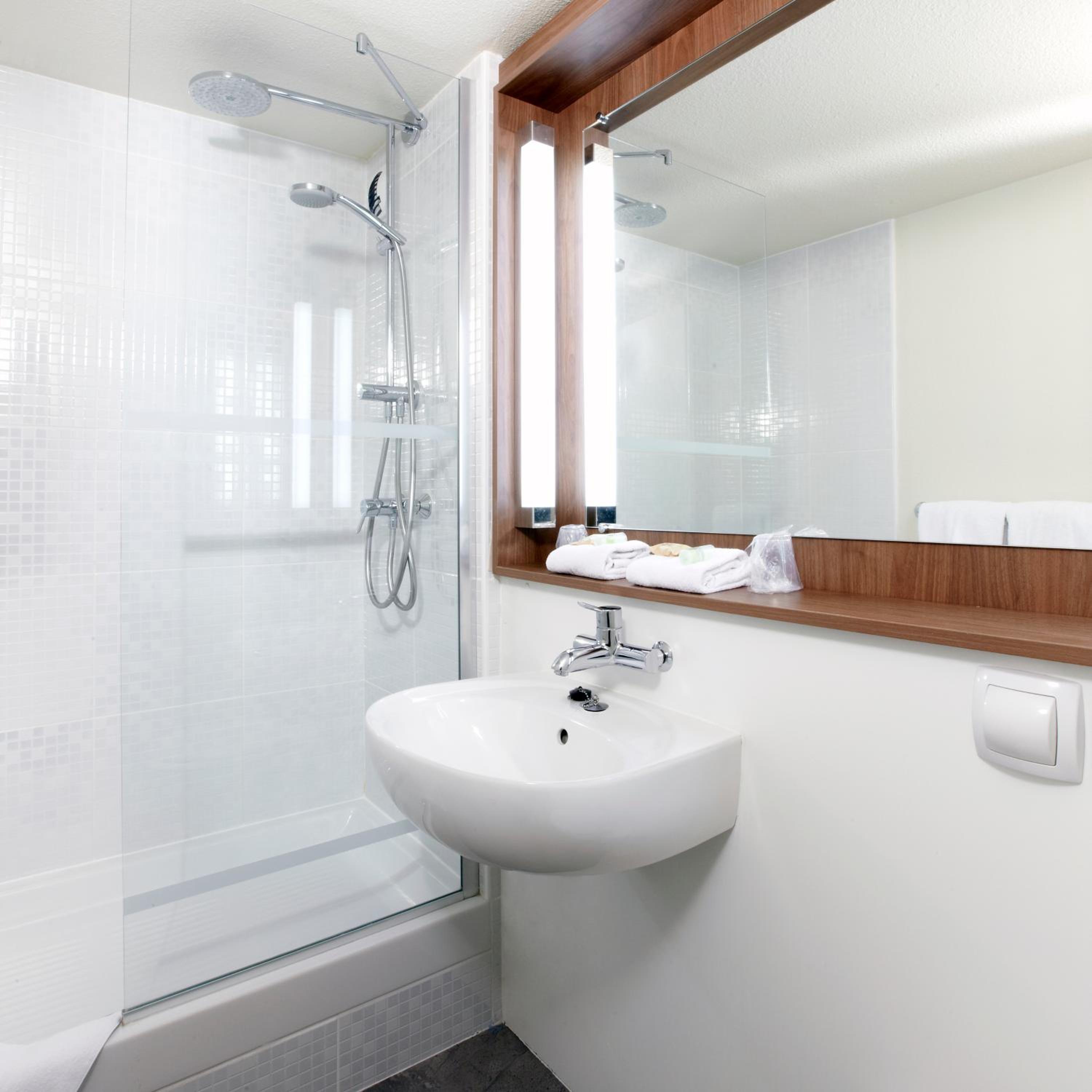 Double Room - Photo 2