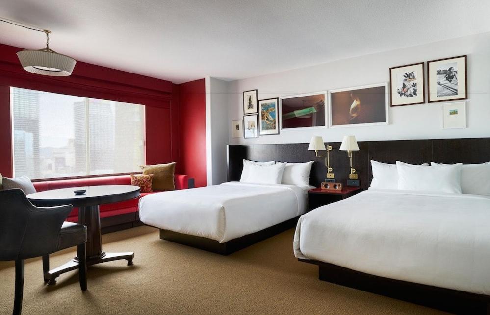 Park Mgm Suite with One Queen Bed (Non Smoking)