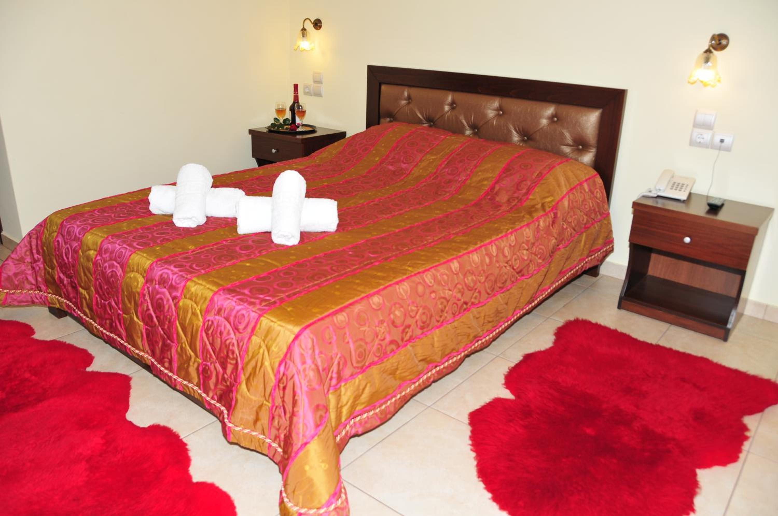 Double or Twin Room with Meteora View