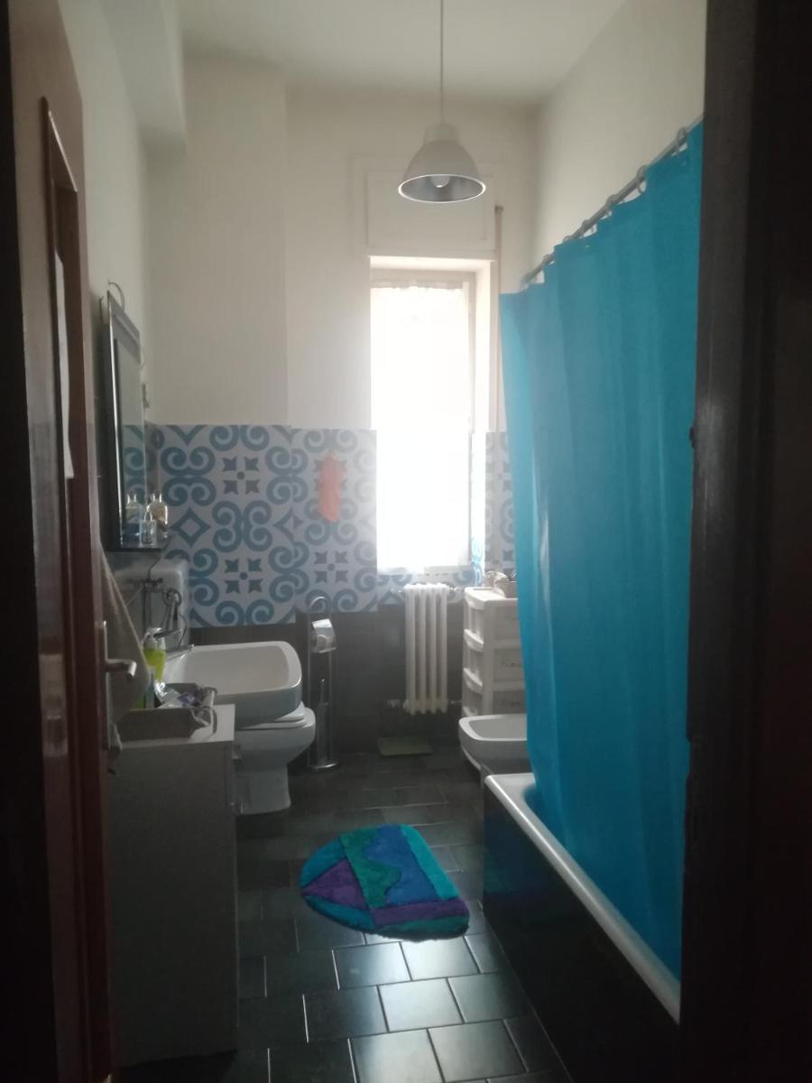 Double Room with Shared Bathroom photo 2