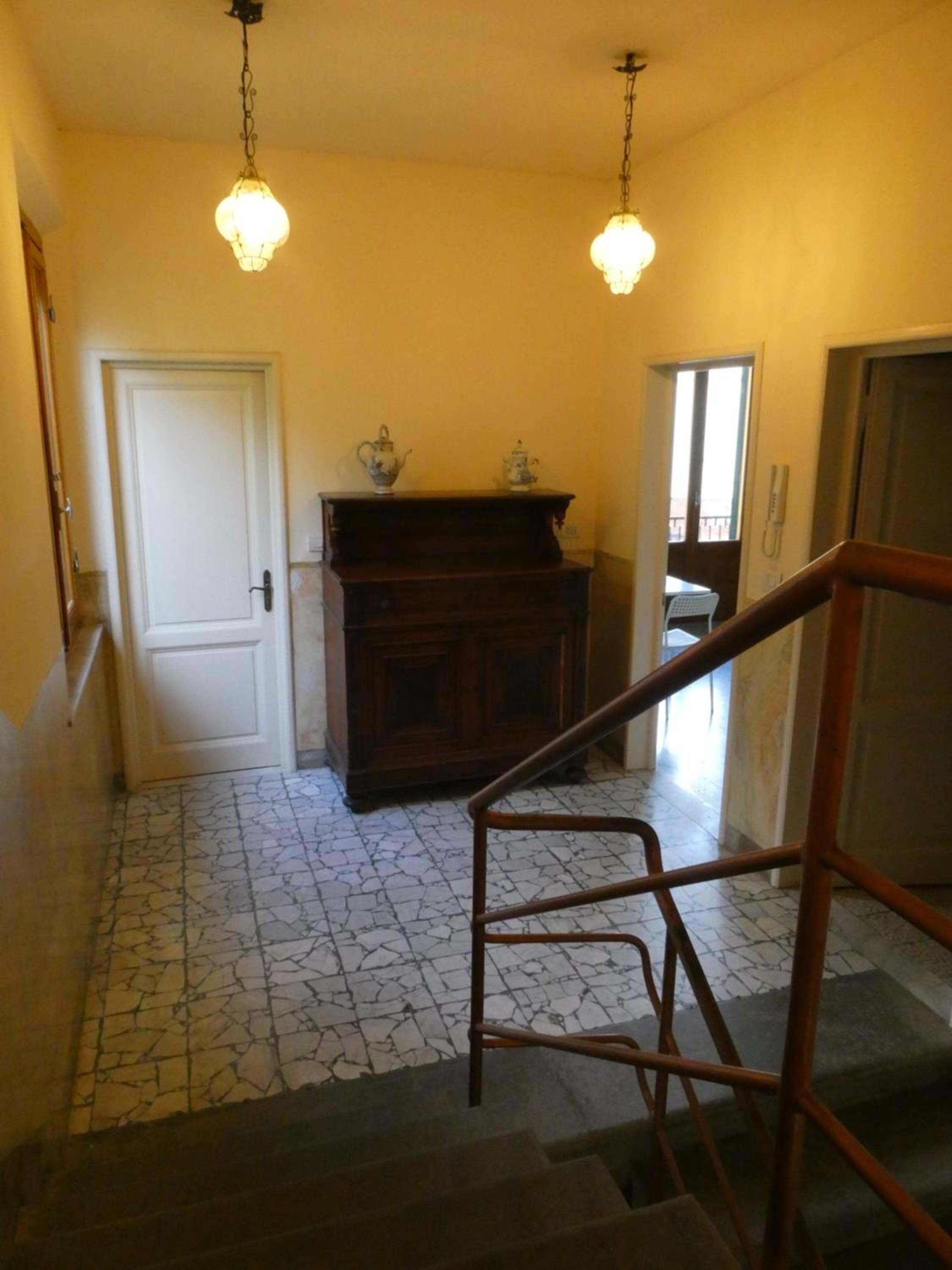 Three-Bedroom House - Photo 10