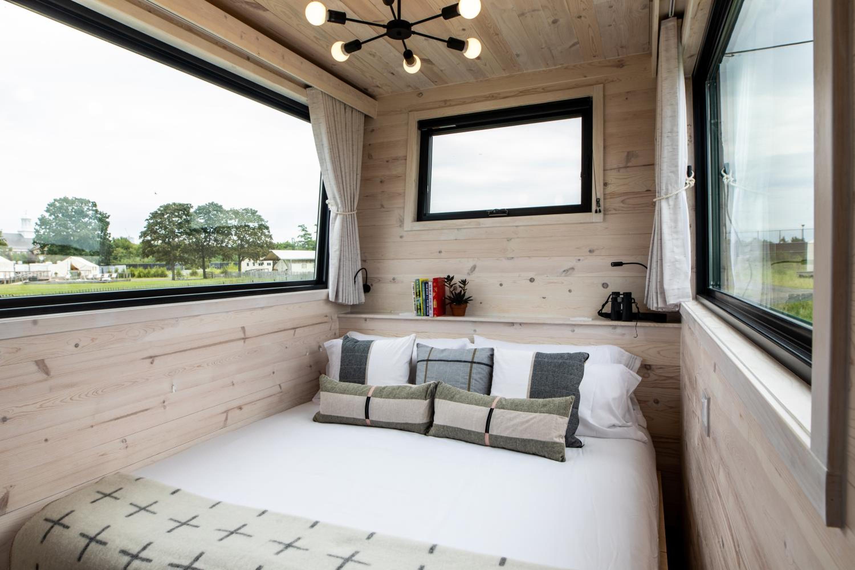 Basecamp Cabin