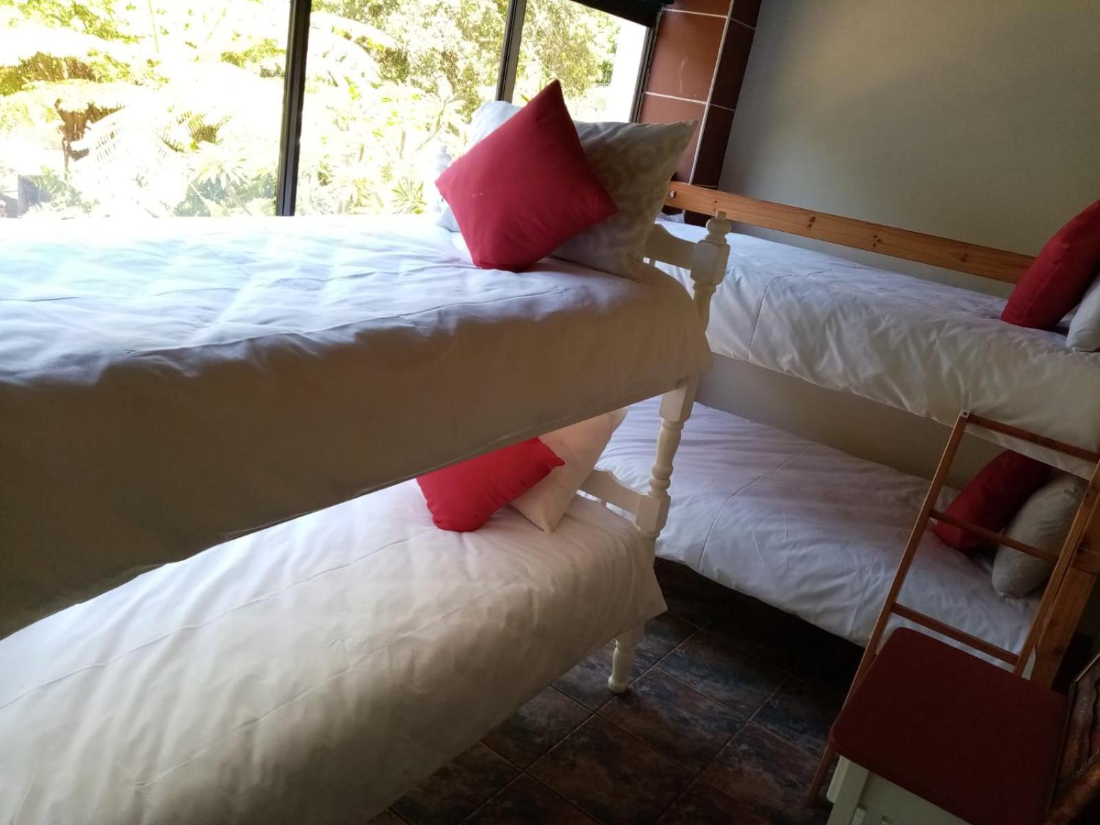 Four-Bedroom House - Photo 9