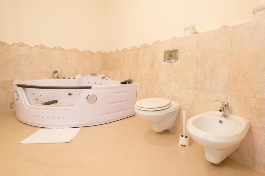Apartment - Photo 4