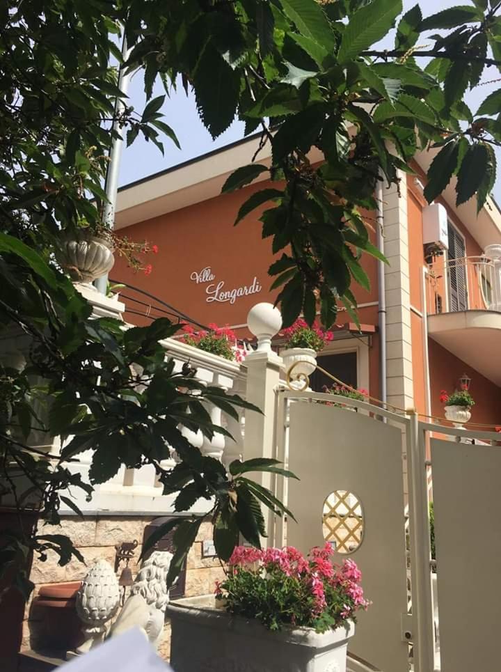 Deluxe Double Room With Balcony And Sea View photo 3
