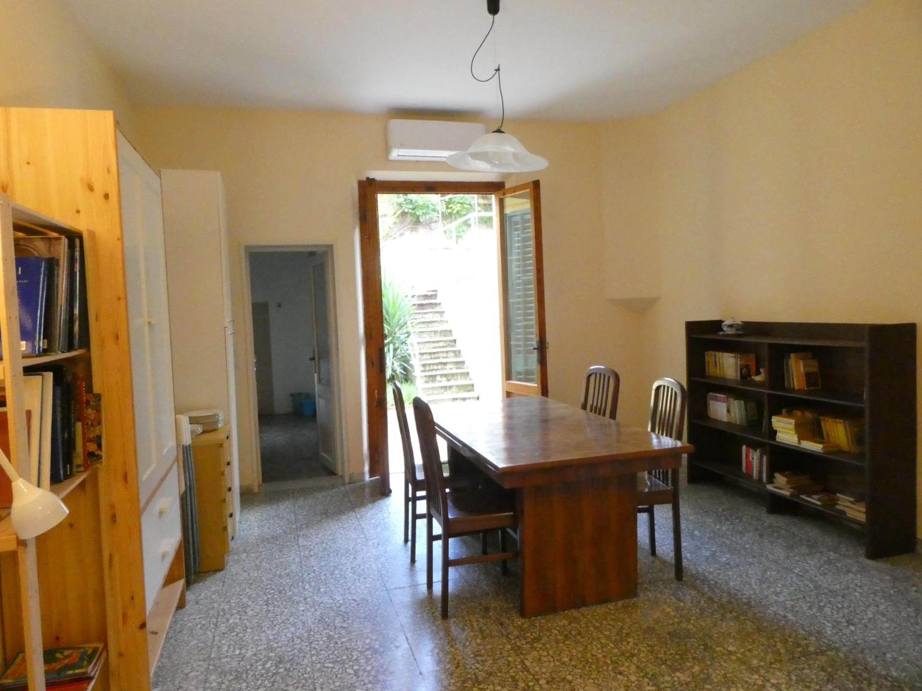 Three-Bedroom House - Photo 3