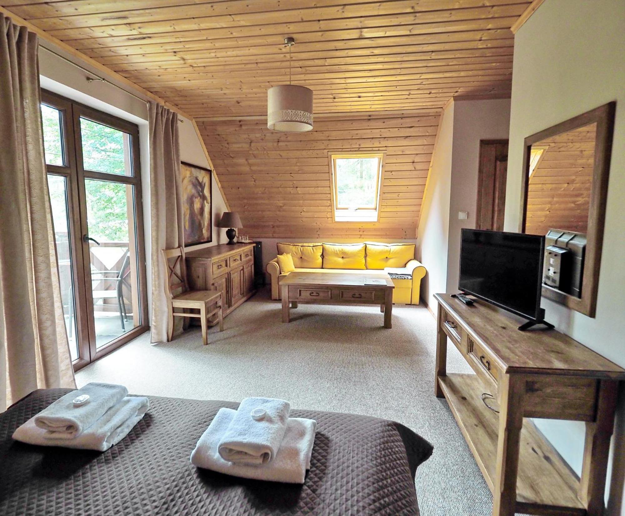 Deluxe Family Room photo 3