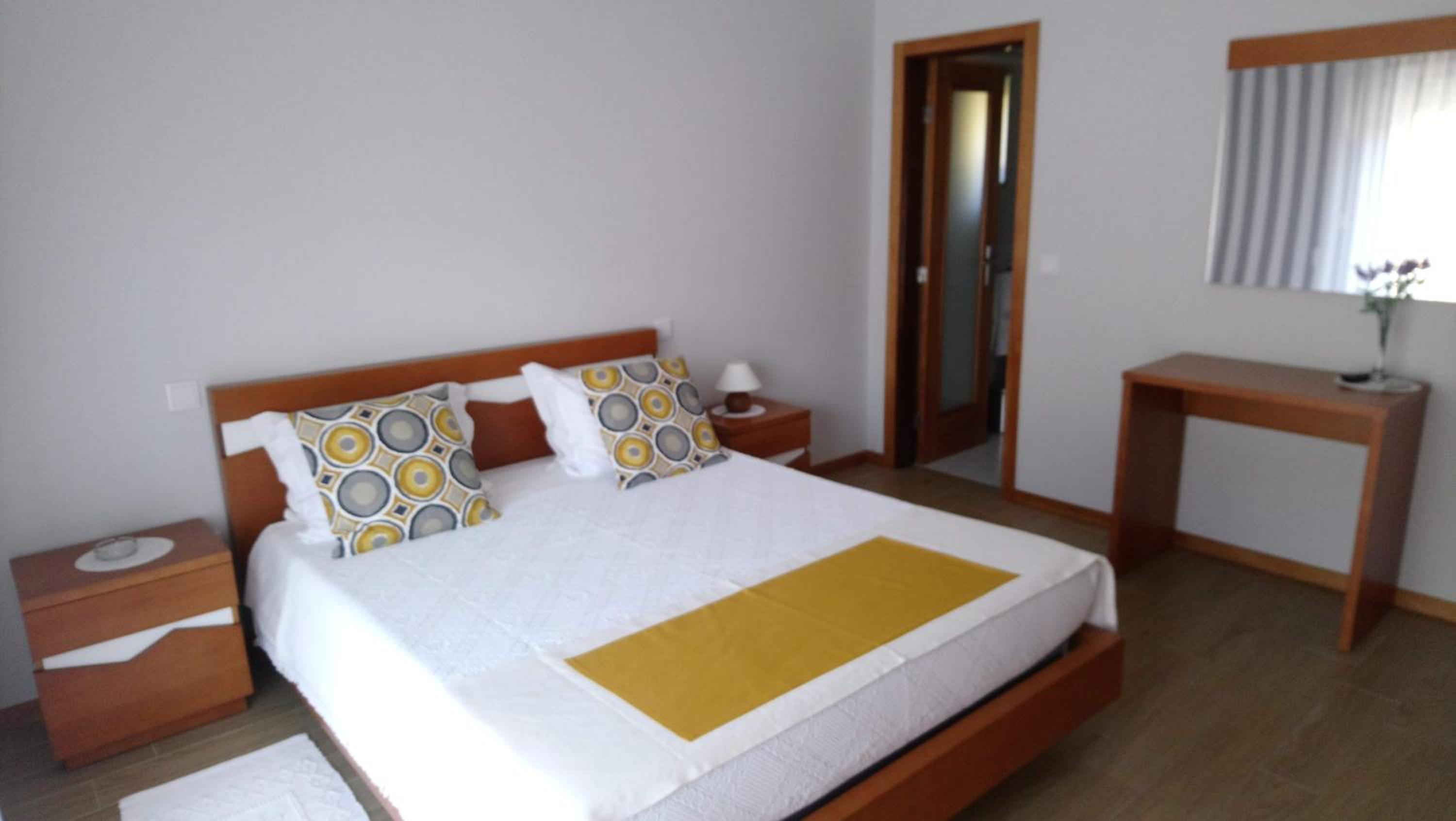 Double Room - Photo 9