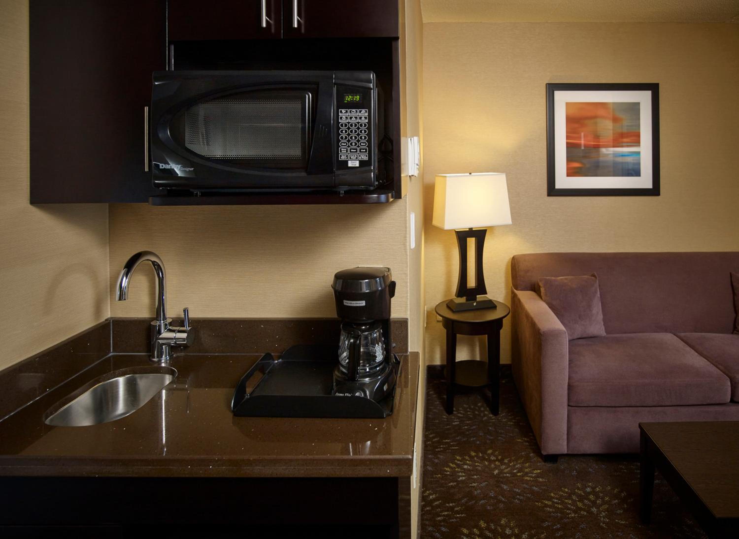 King Suite with Sofa Bed photo 2
