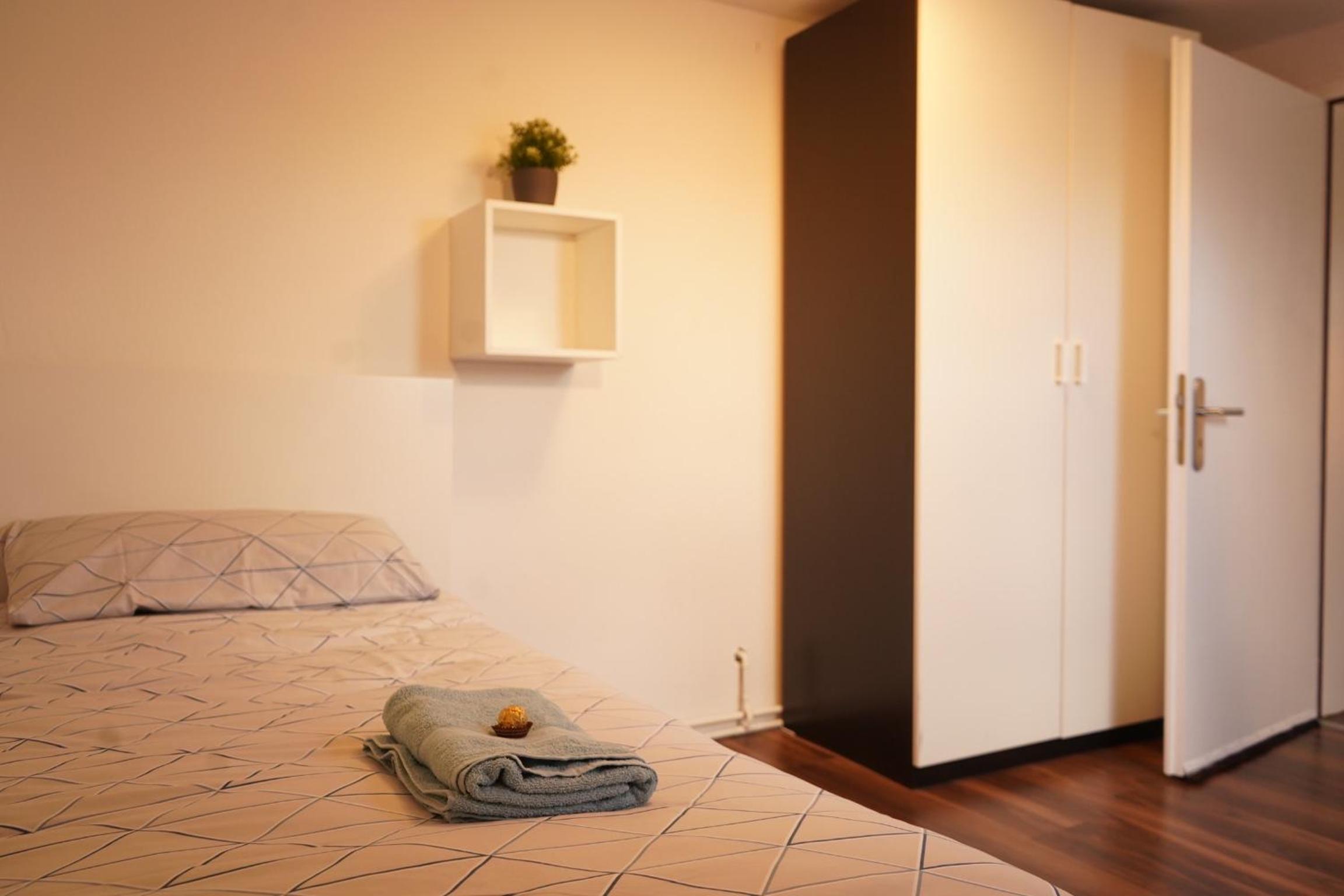 One-Bedroom Apartment photo 3