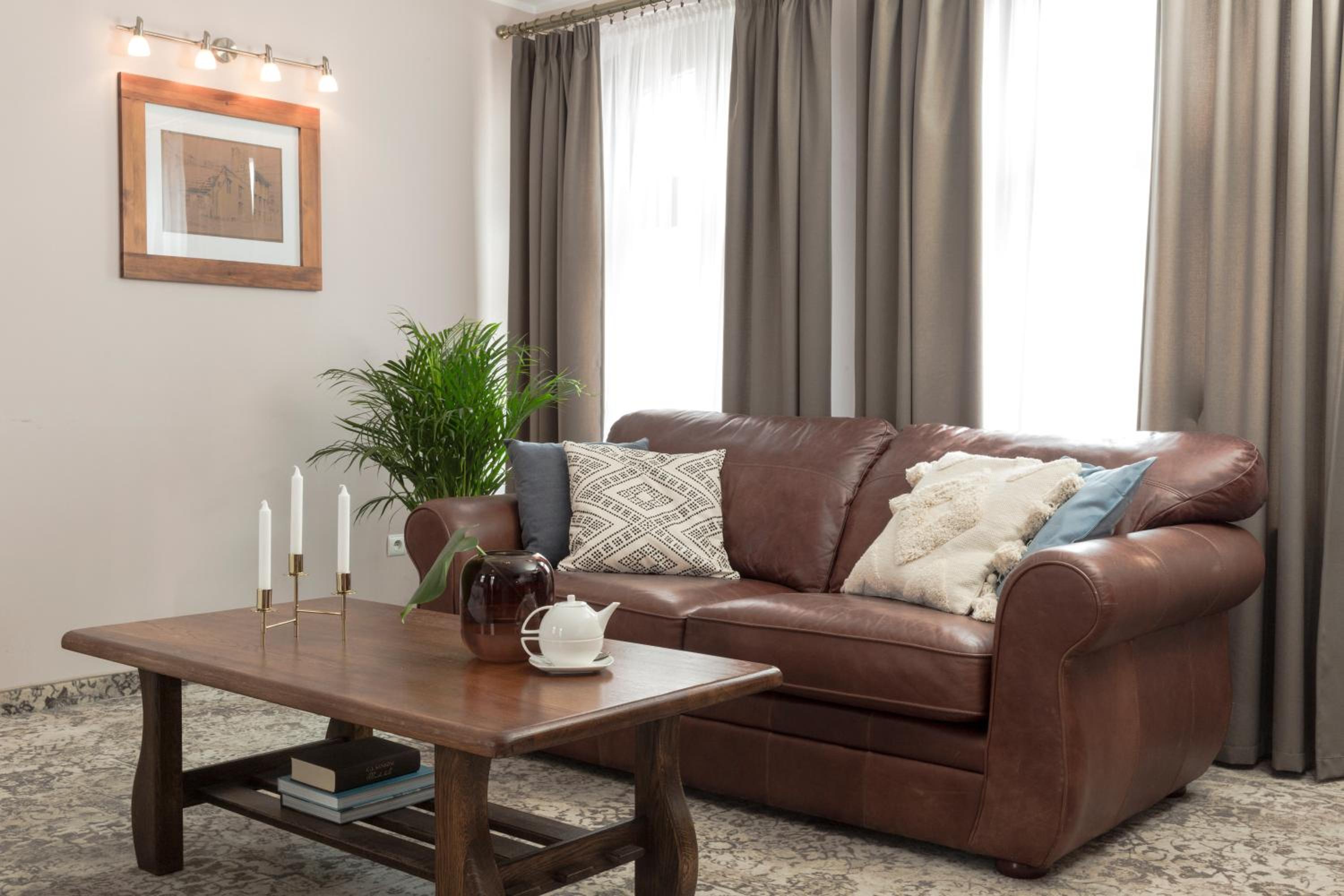 Suite - Photo 5