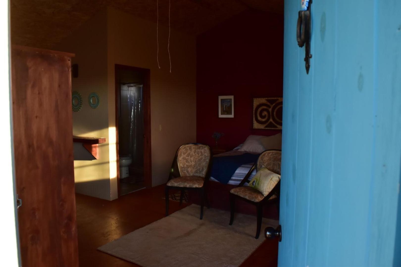 Double or Twin Room with Mountain View - Photo 5
