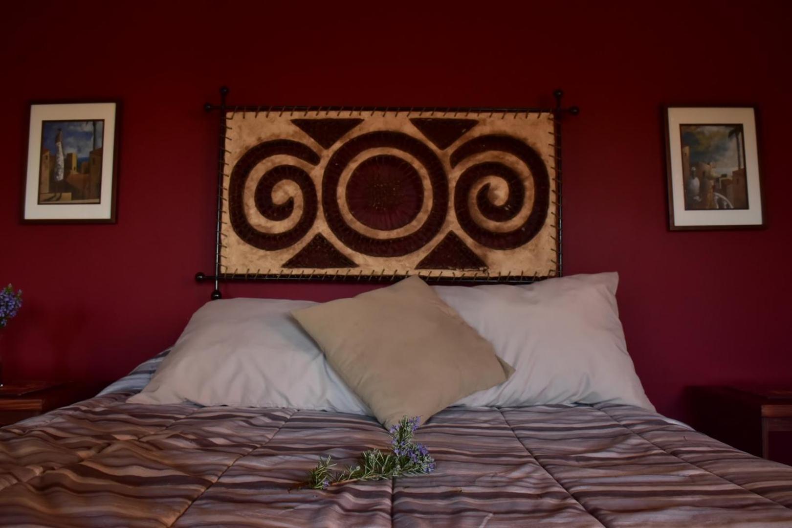 Double or Twin Room with Mountain View - Photo 6