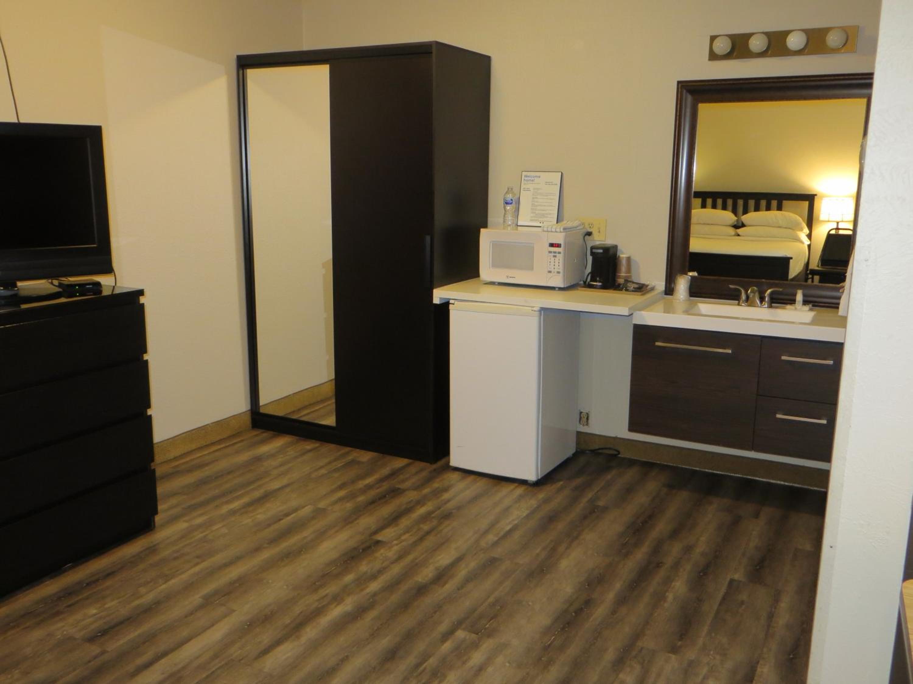 King Room - Disability Access