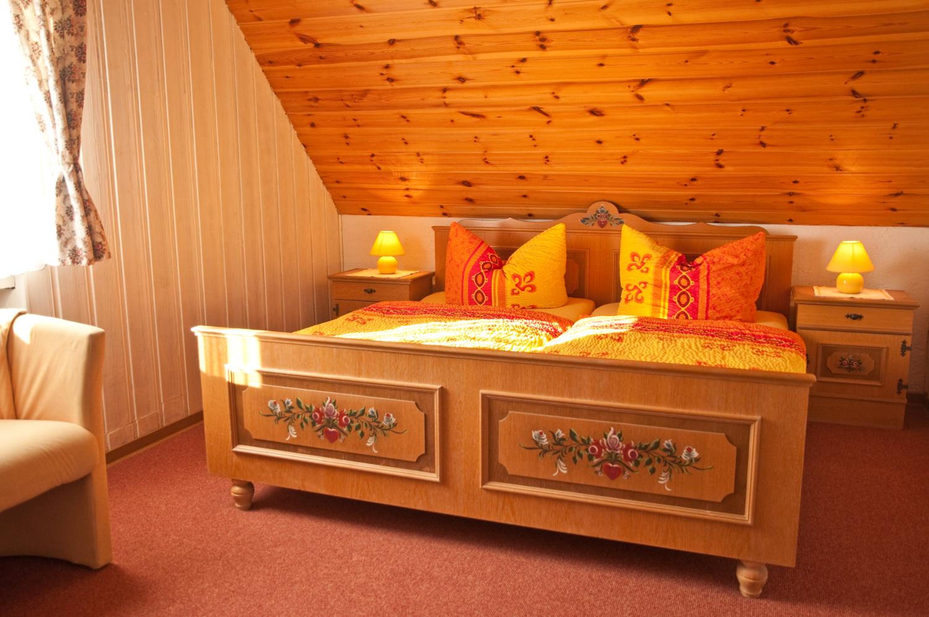 Double Room - Photo 5