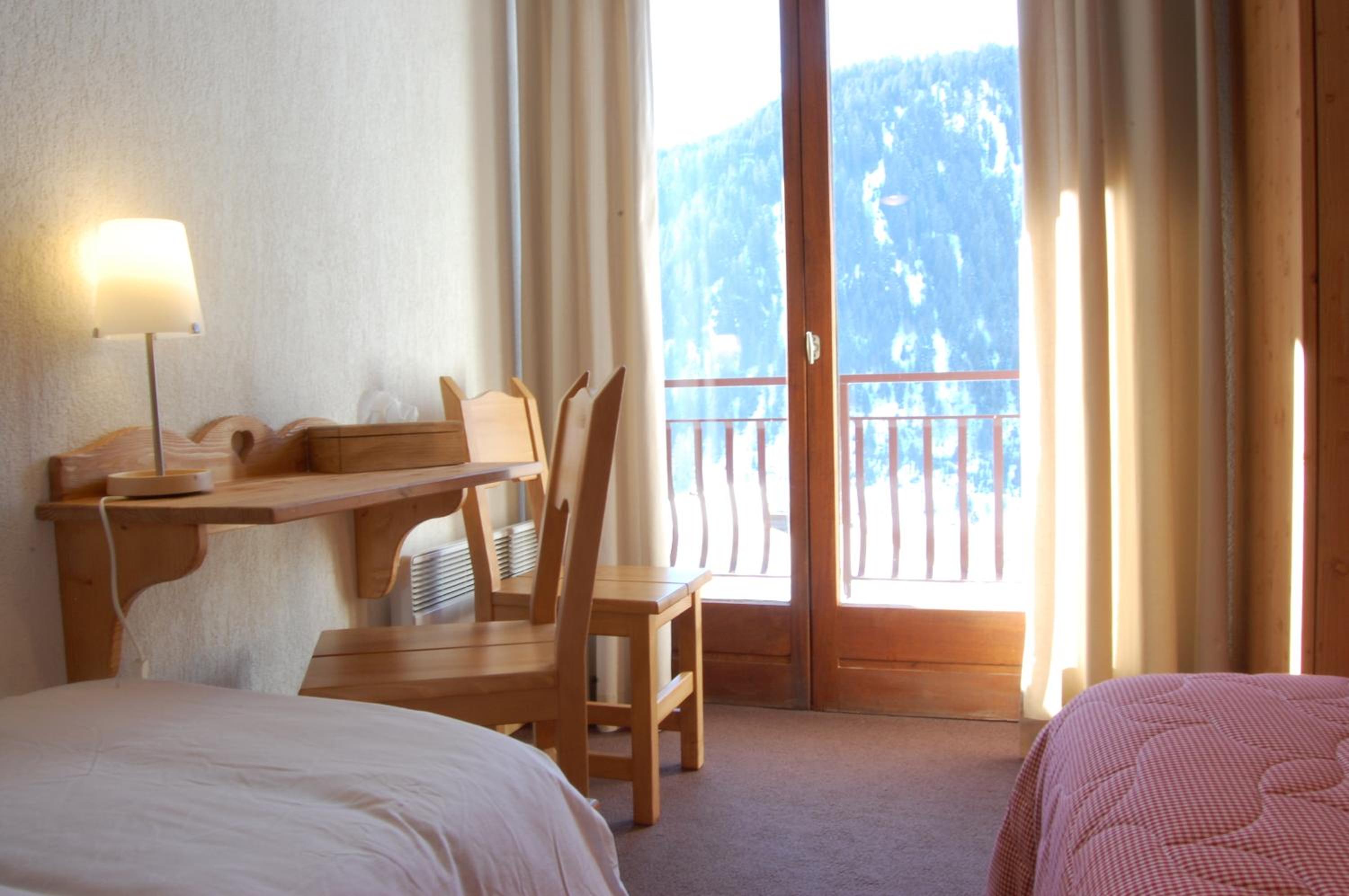 Superior Triple Room with Balcony - Photo 6