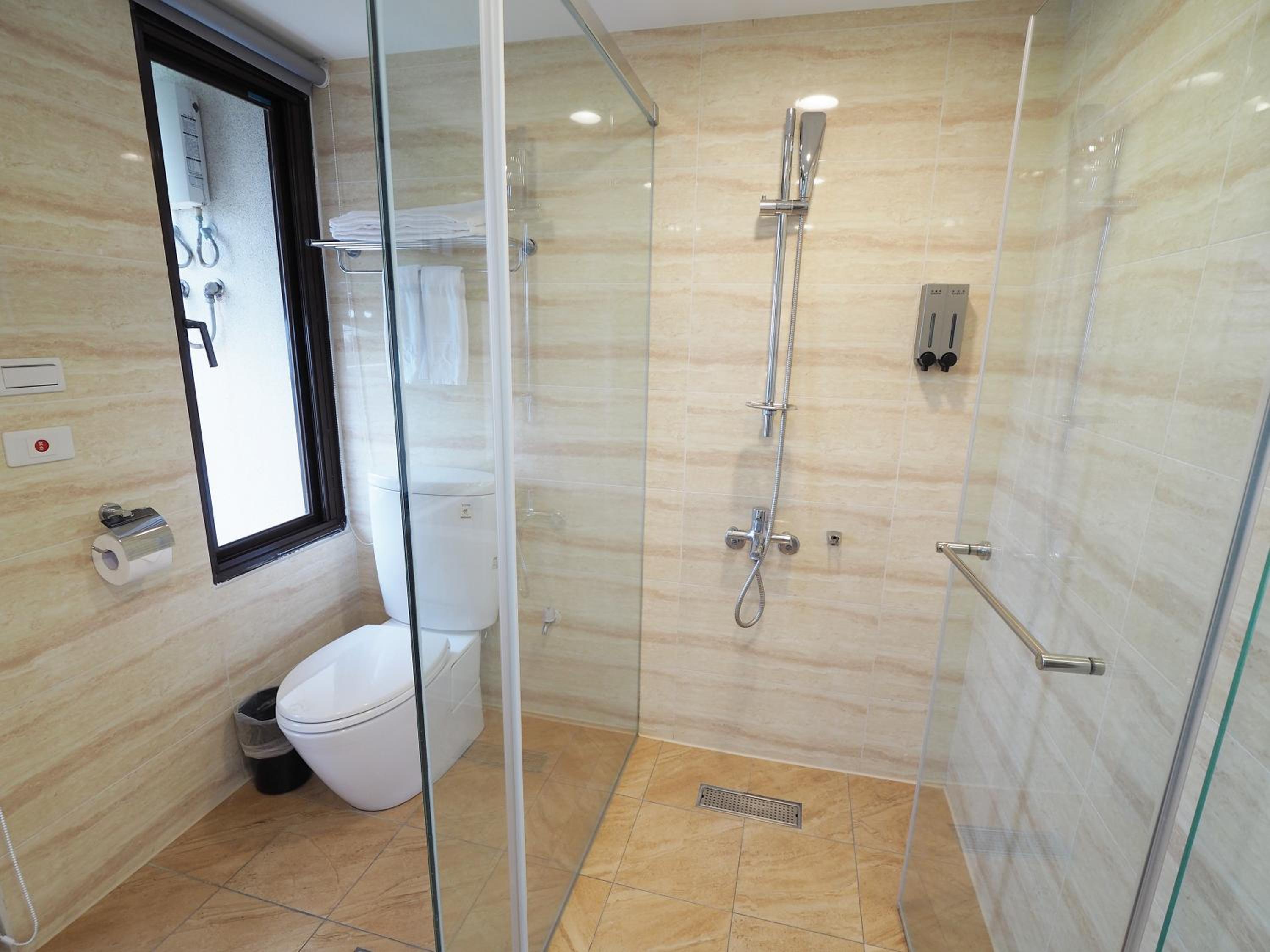 Double Room with Sea View - Photo 5
