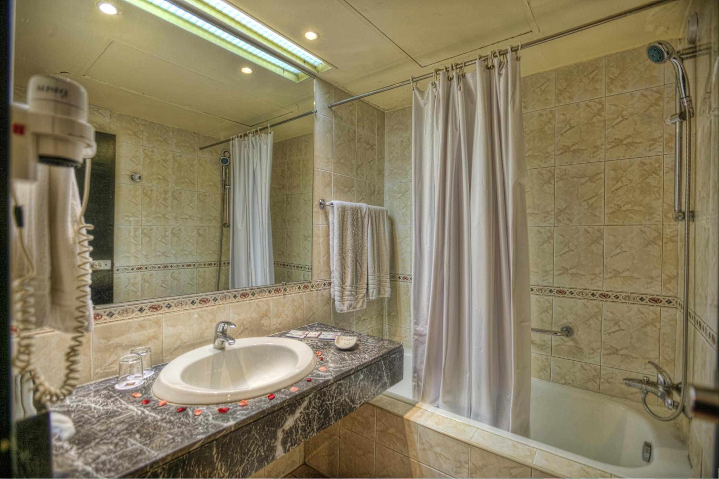 Classic Double or Twin Room