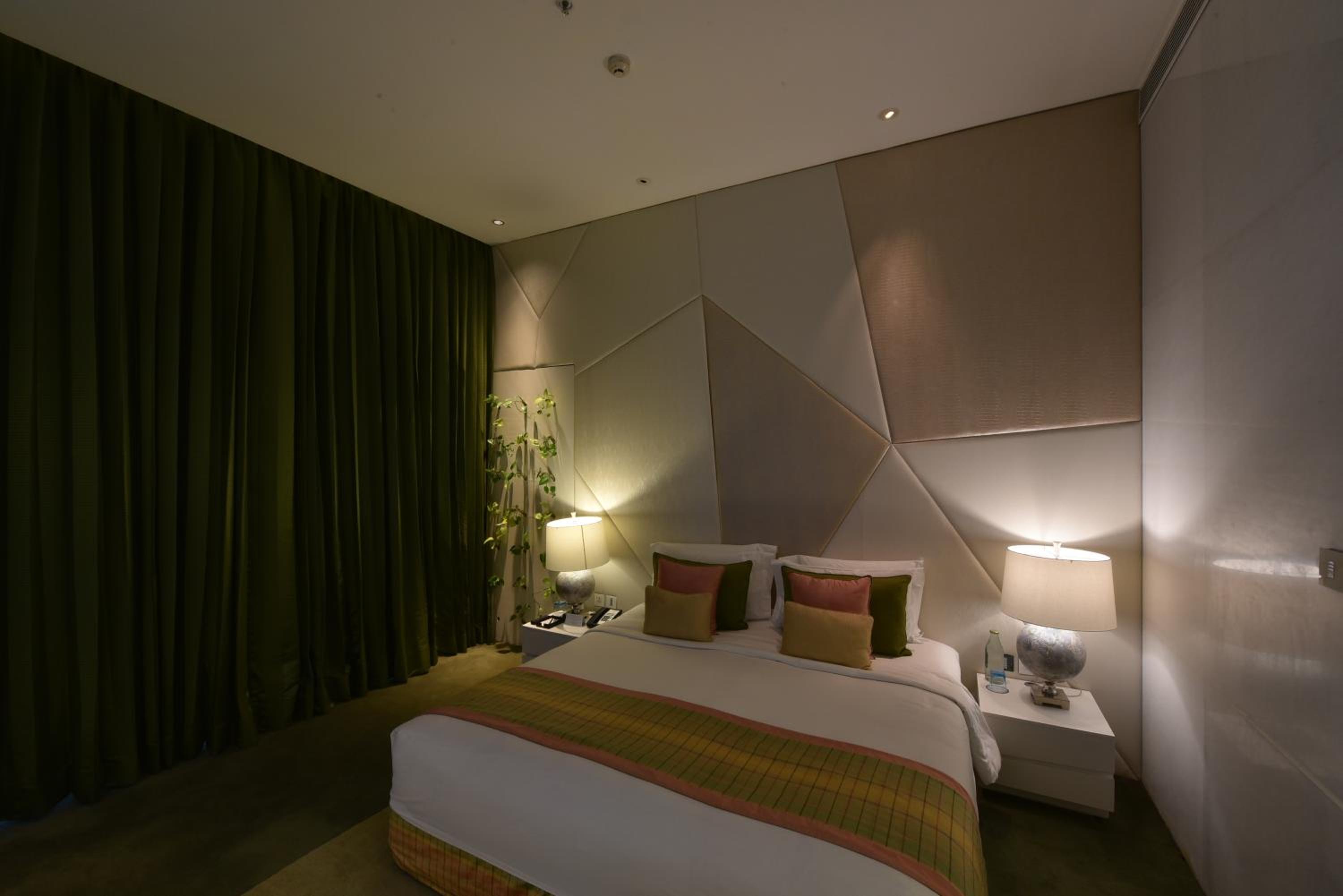 Suite Suite