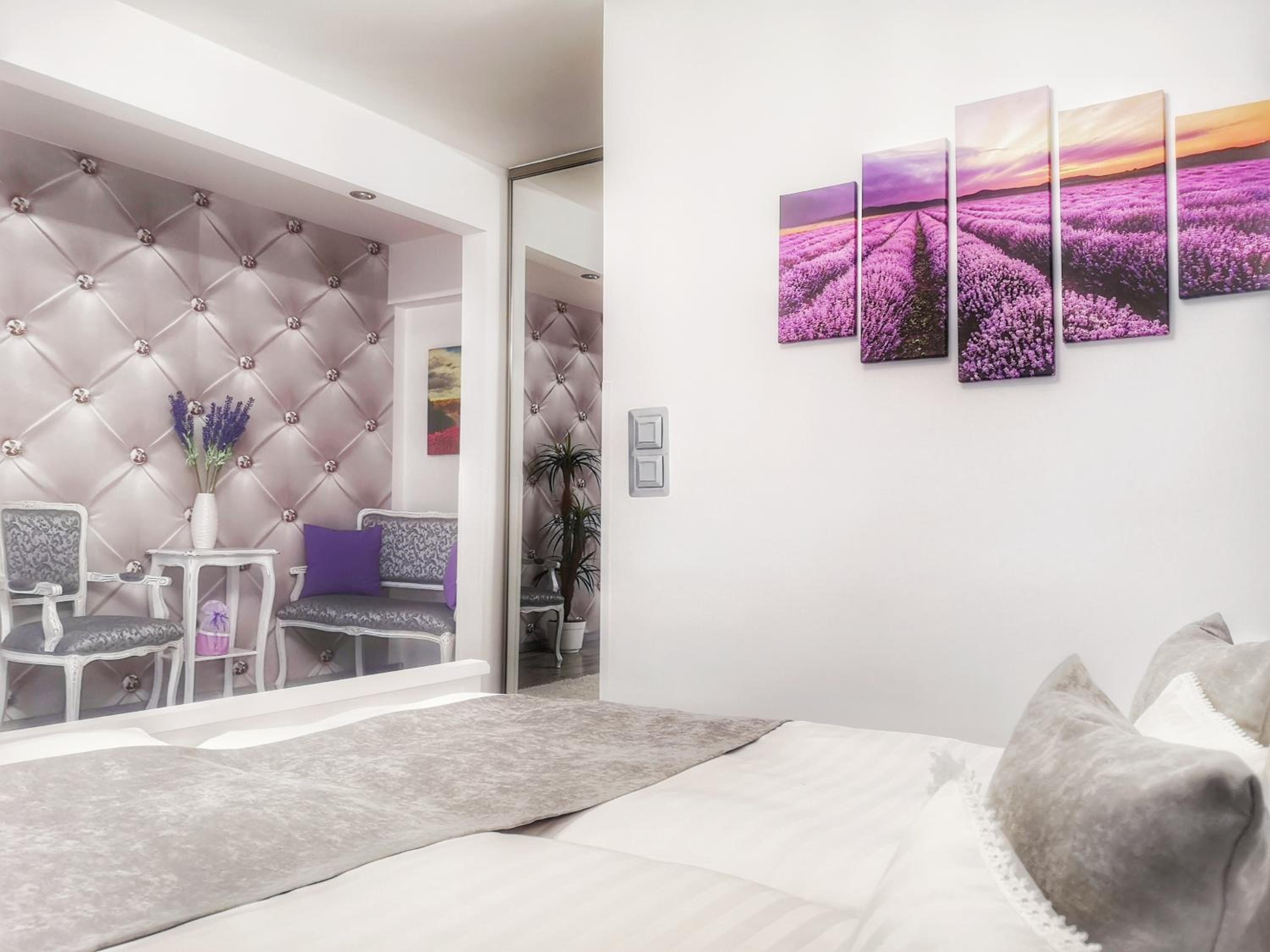 Double Room with Private Bathroom photo 2