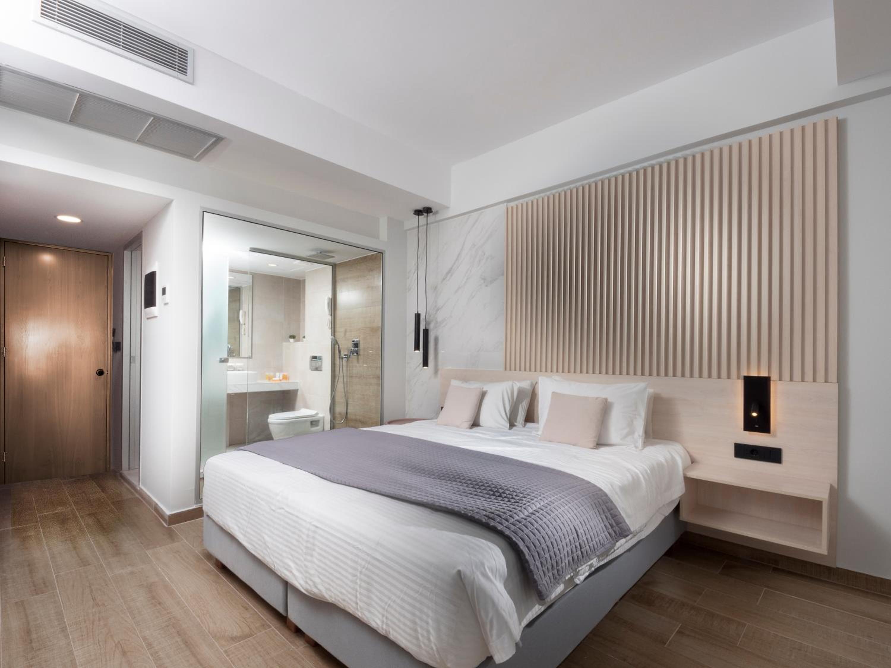 Deluxe Double Room - Photo 2