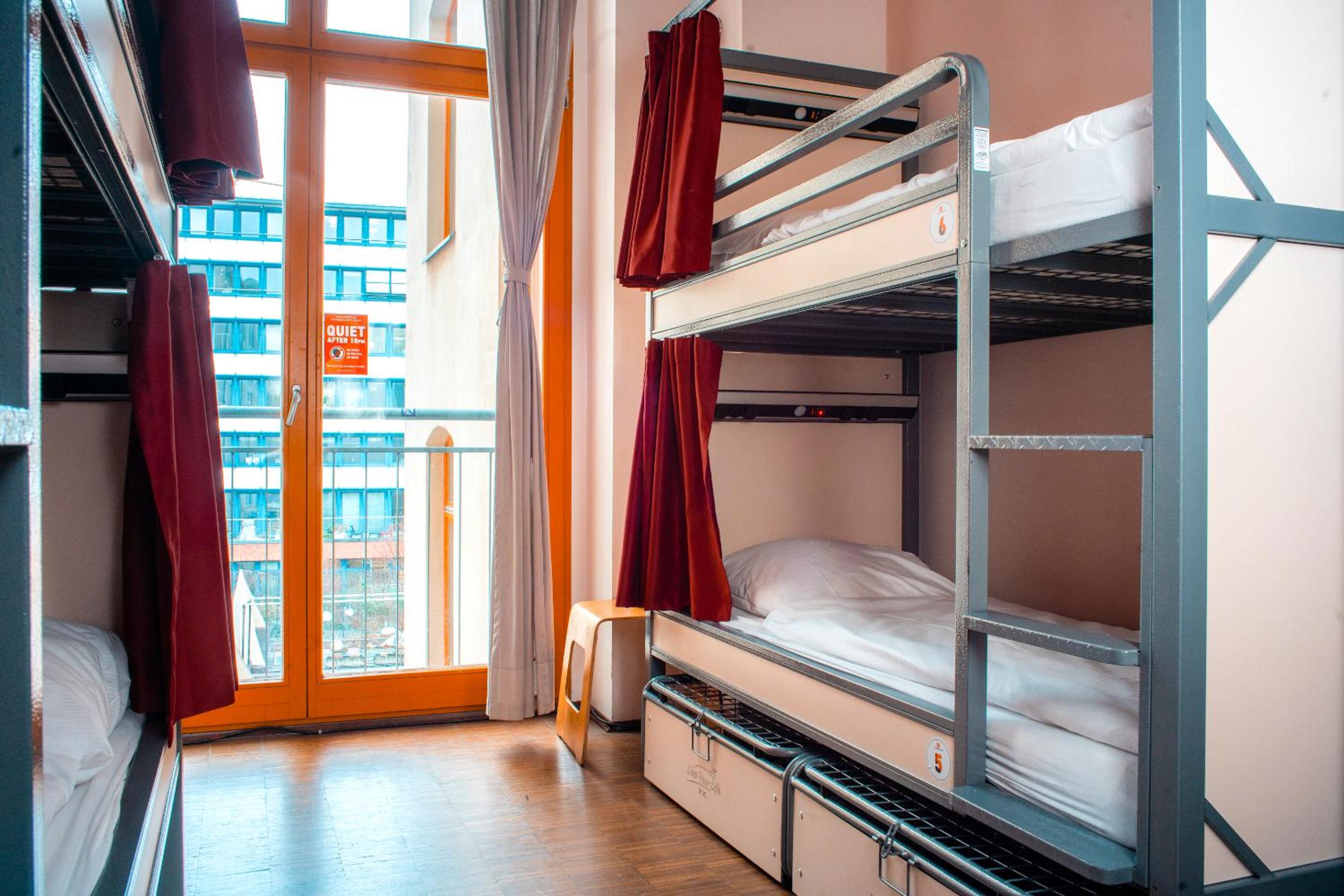 Bed in 4-Bed Dormitory Room with Private Bathroom photo 1