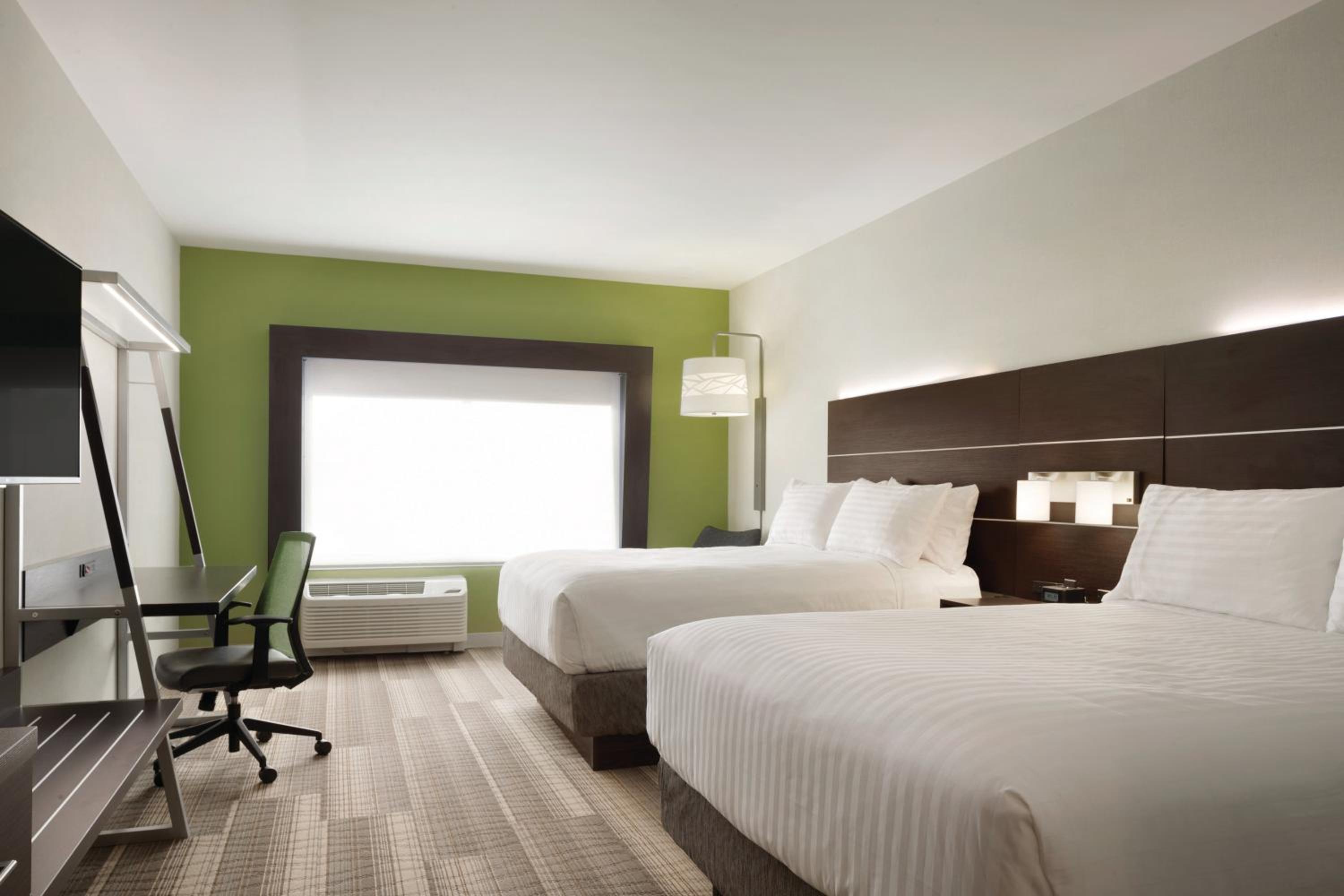Standard Room with Two Queen Beds