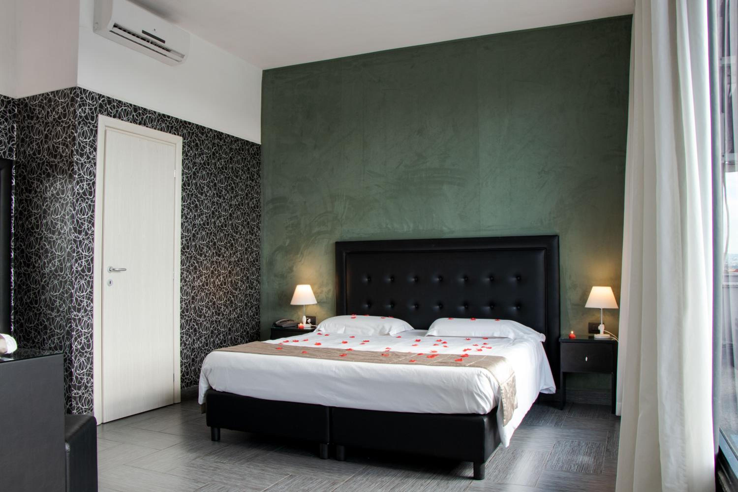 Superior Double Room photo 2