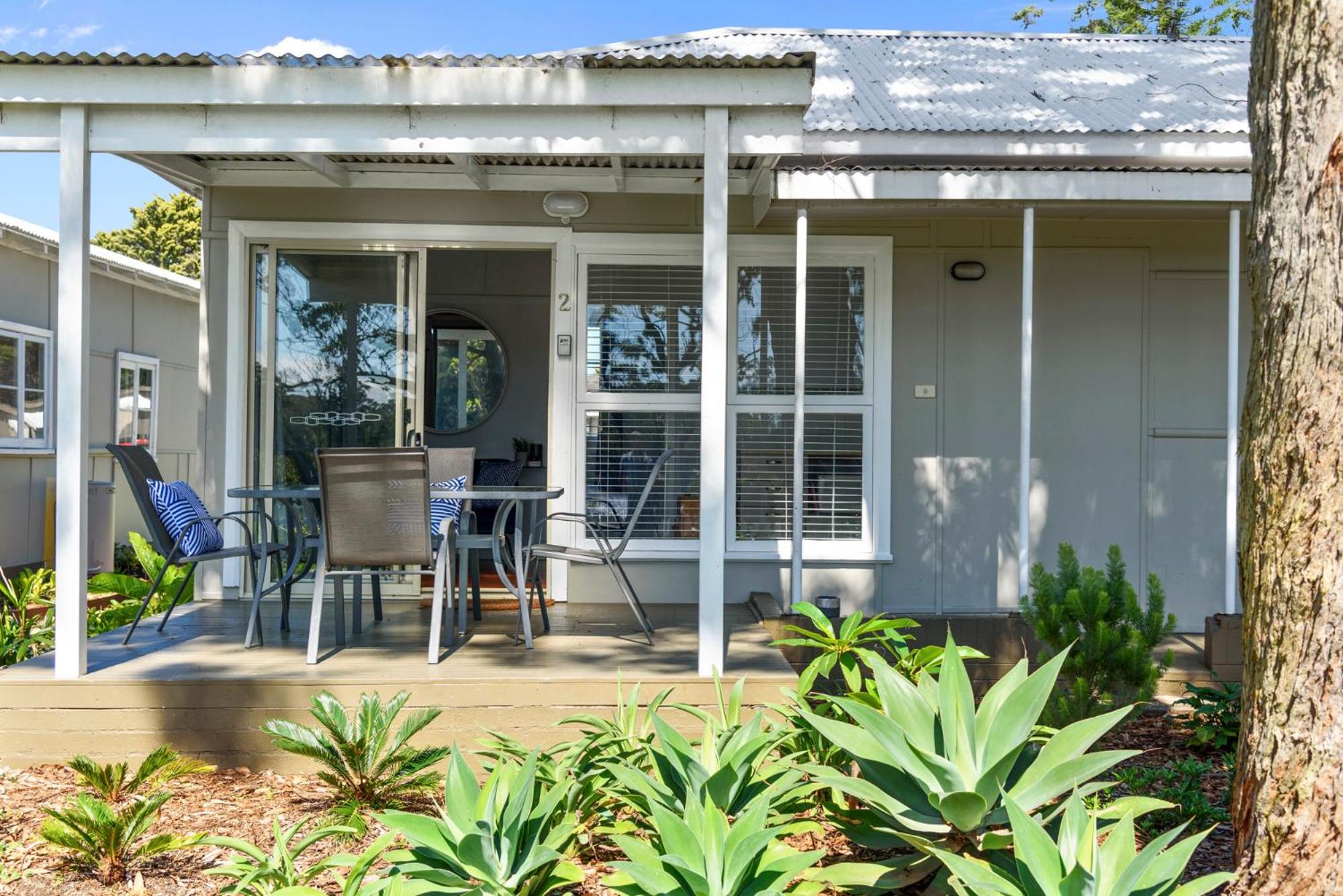 Bungalow - Water Front  photo 2
