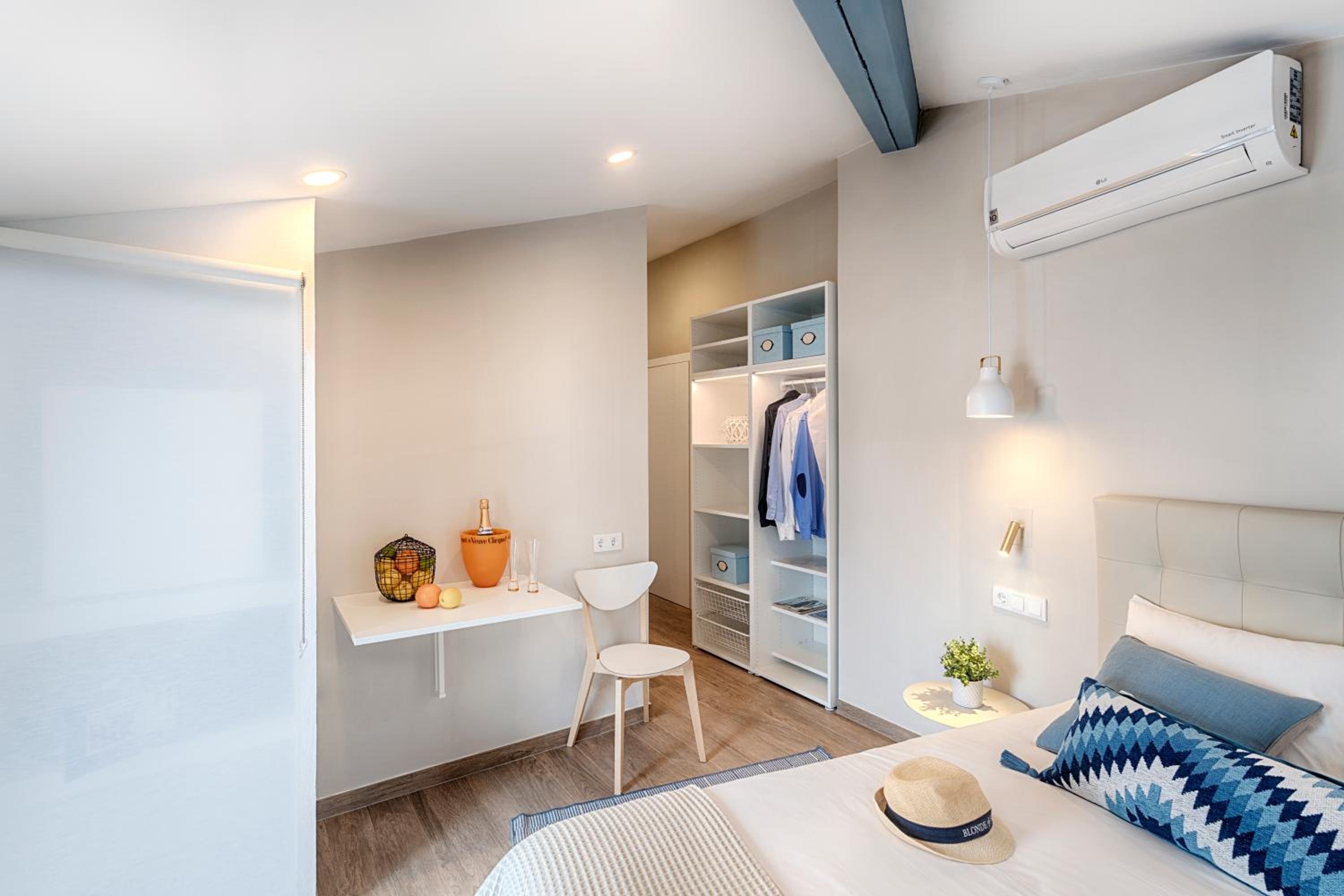 Double Room with Terrace - Photo 7